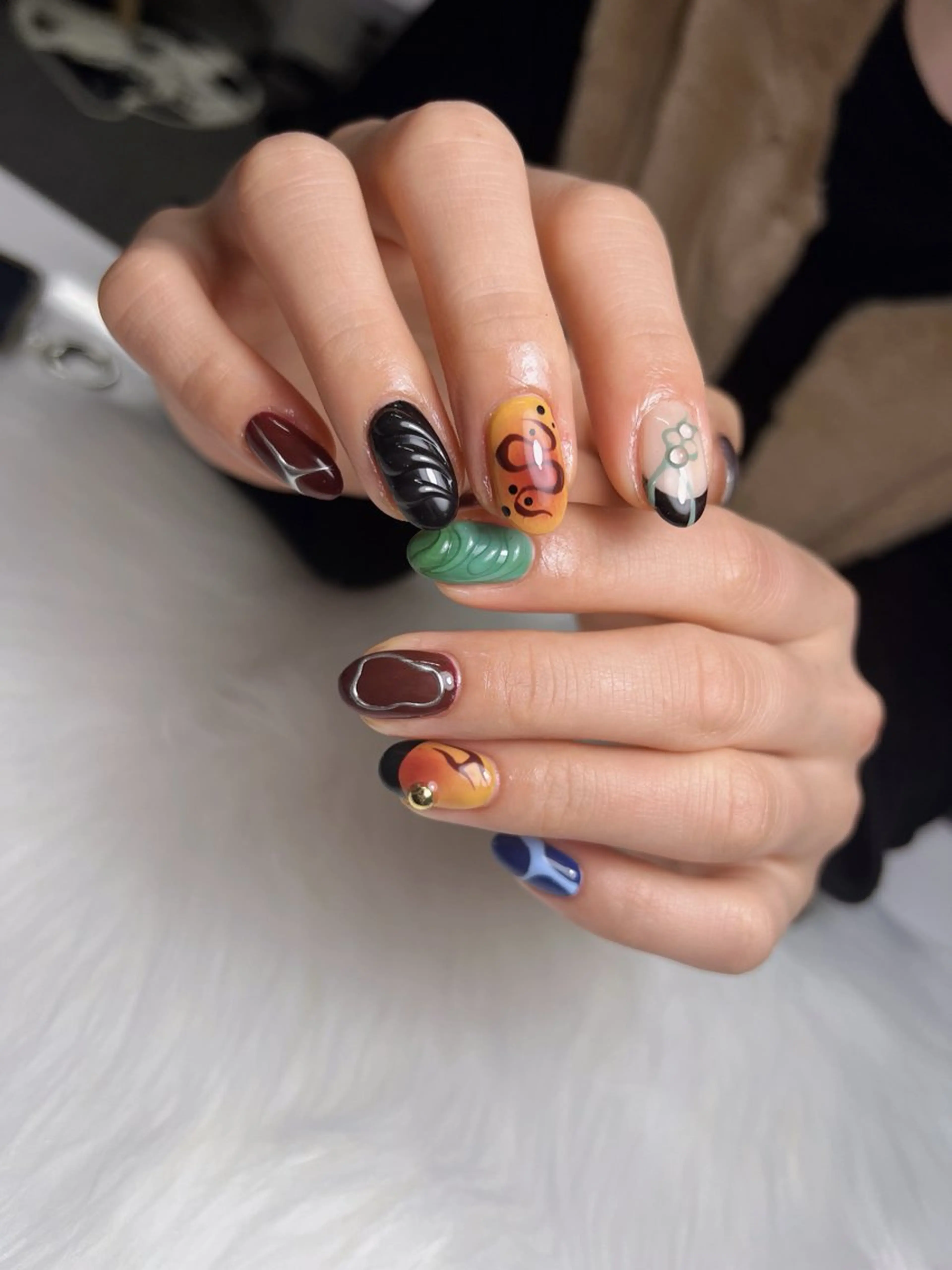 ネイル ハンドネイル Nail Salon L'arc所属・💊大阪/南船場 monica🧠のネイルデザイン