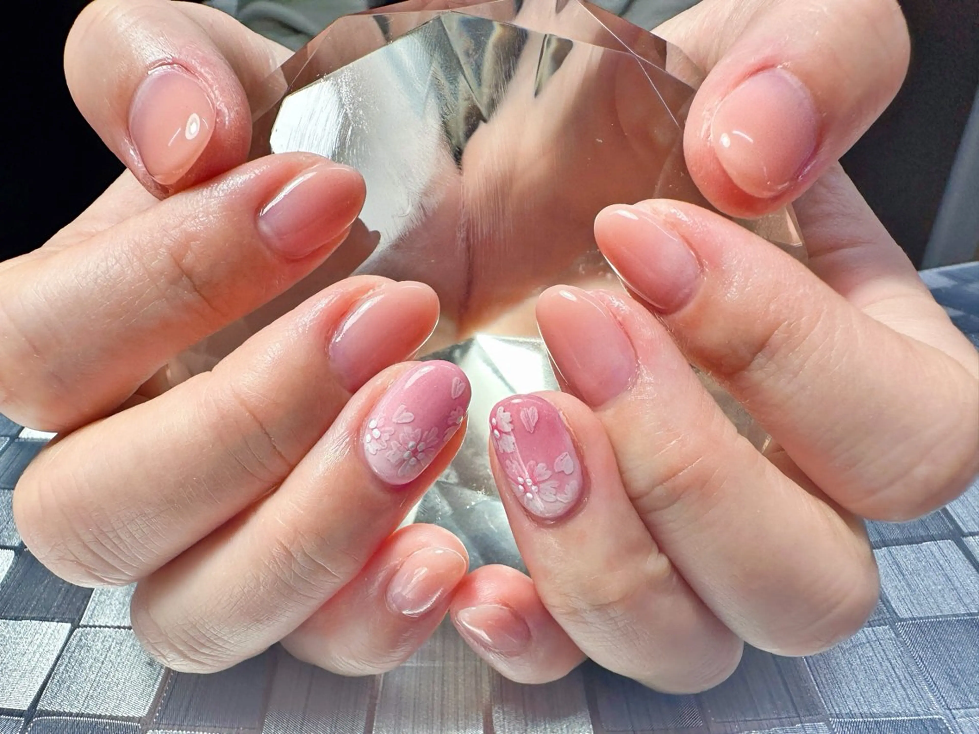 ネイル ハンドネイル Regulus 光田のネイルデザイン