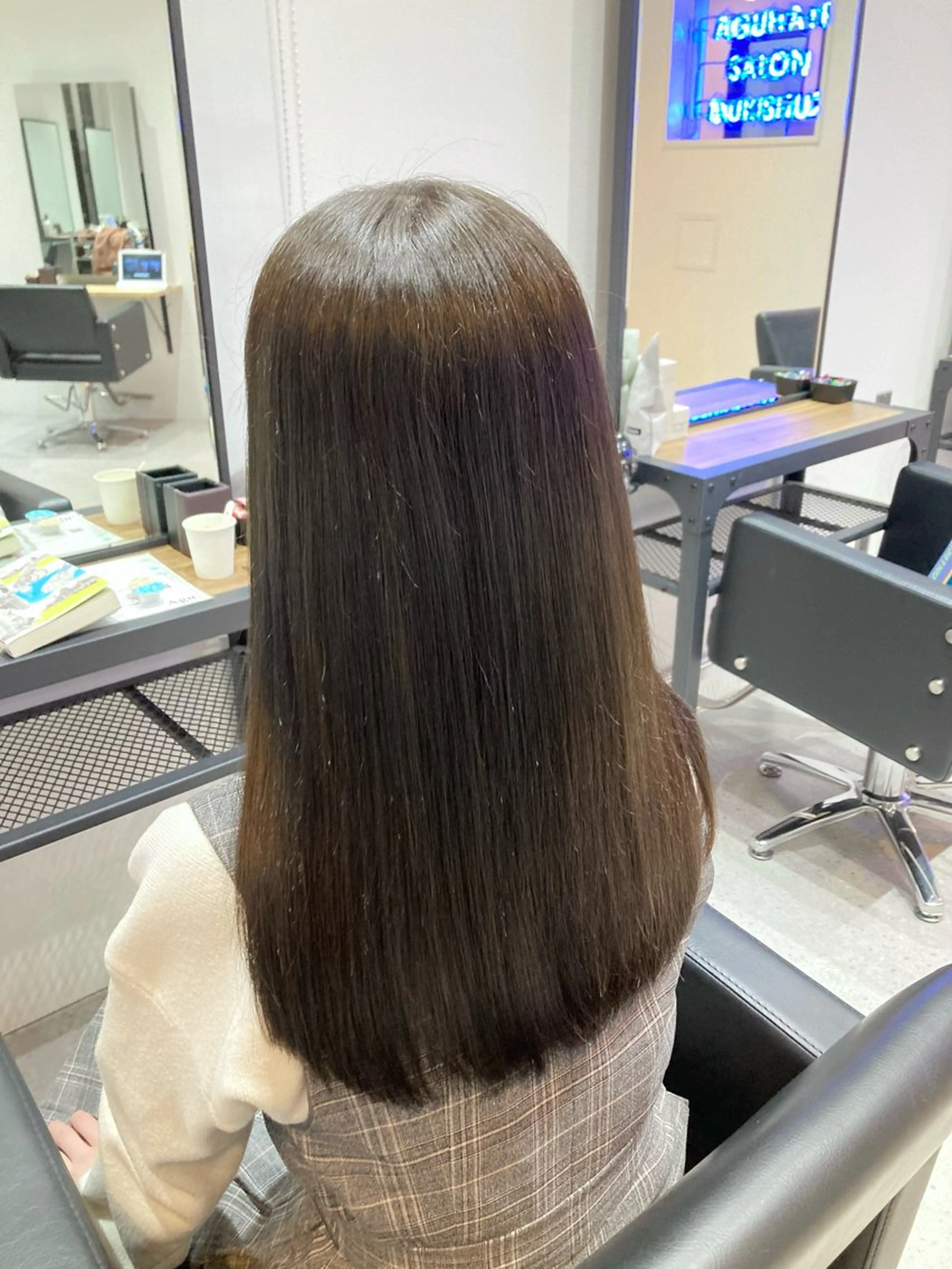 ロング 🌈Agu hair 副店長/岩渕蓮のヘアスタイル