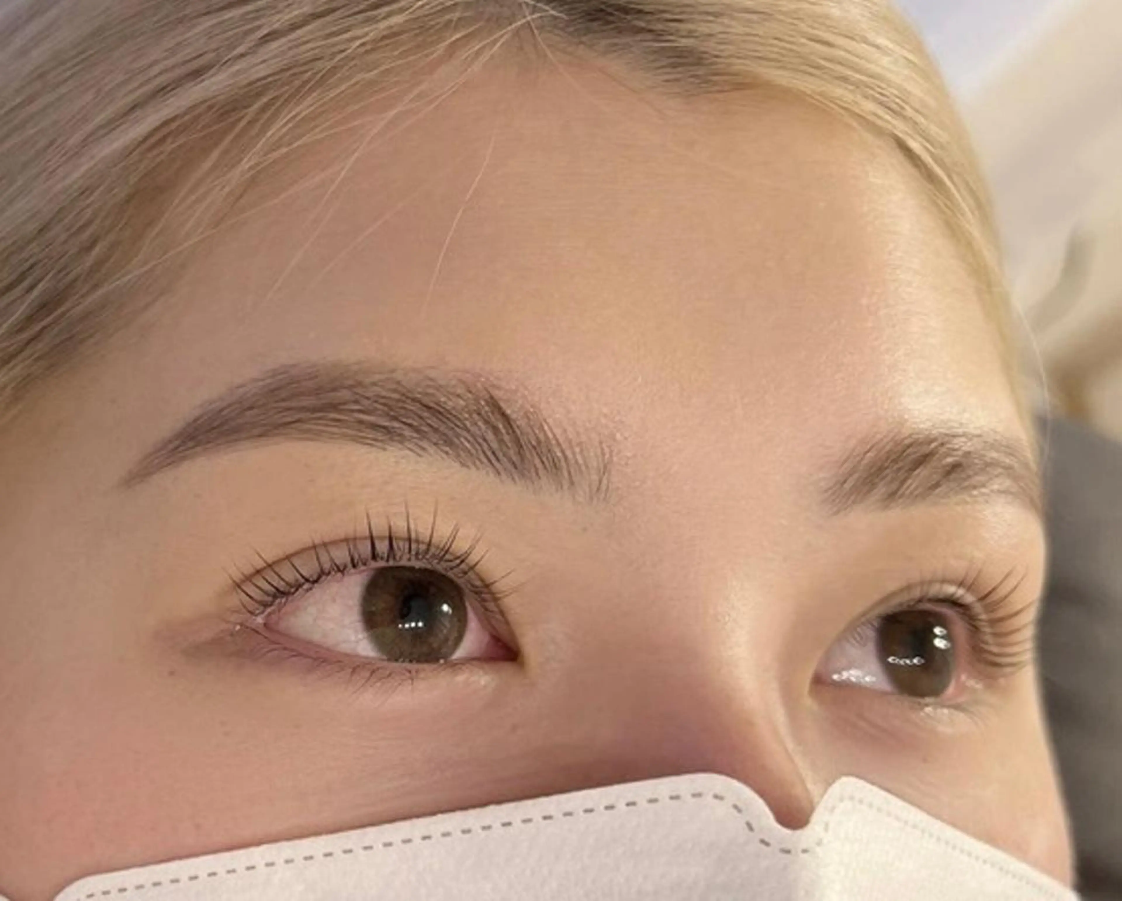 マツエク・マツパ アイブロウ メンズアイブロウ フラットラッシュ パリジェンヌラッシュリフト 下まつげエクステ salon de beauteJoieのマツエク・マツパデザイン