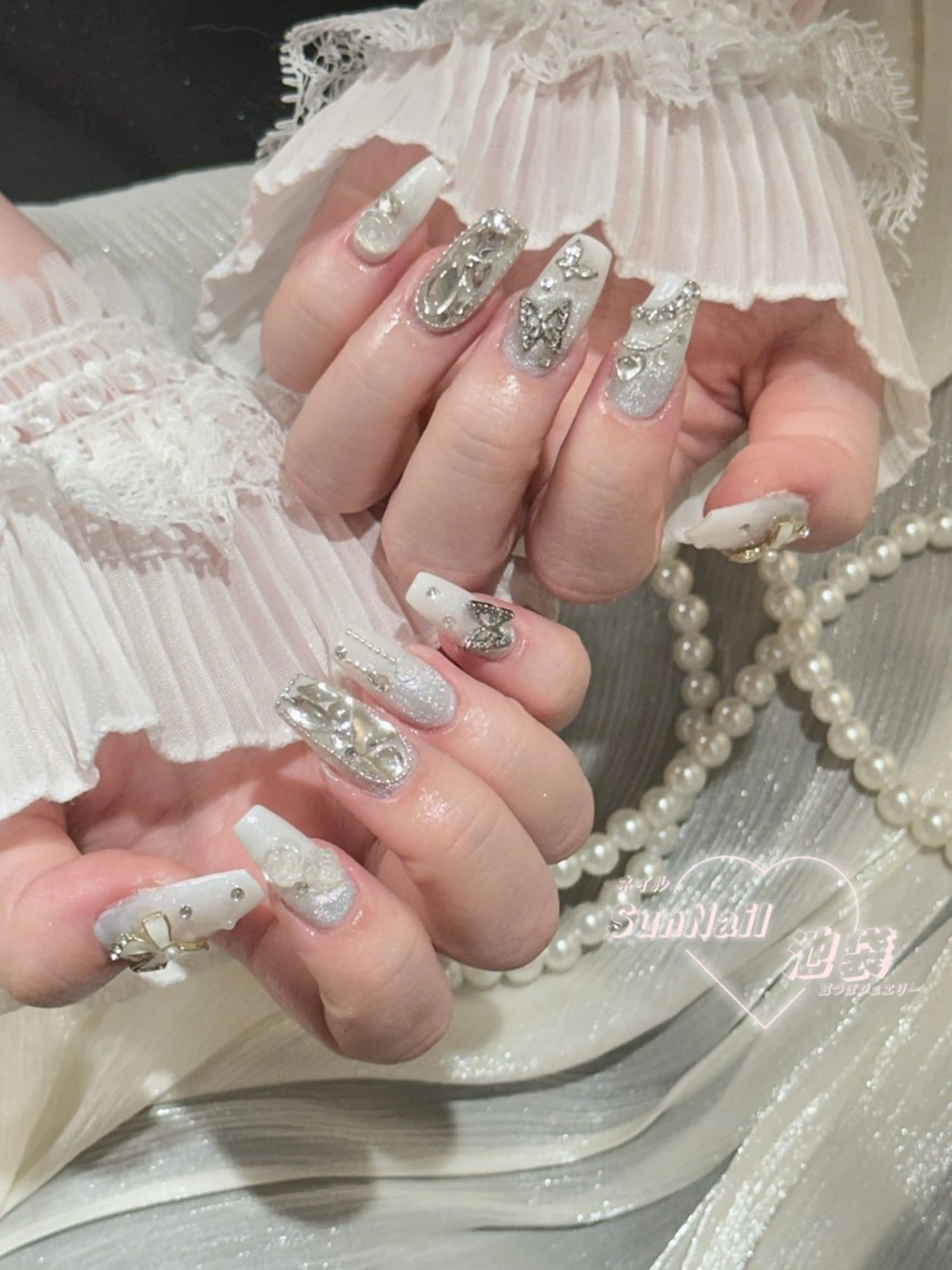 ネイル チークネイル 長さ出し フレンチネイル ガーリー 韓国ネイル ハンドネイル ハンドケア Sun Nail 池袋のエステ・リラクイメージ