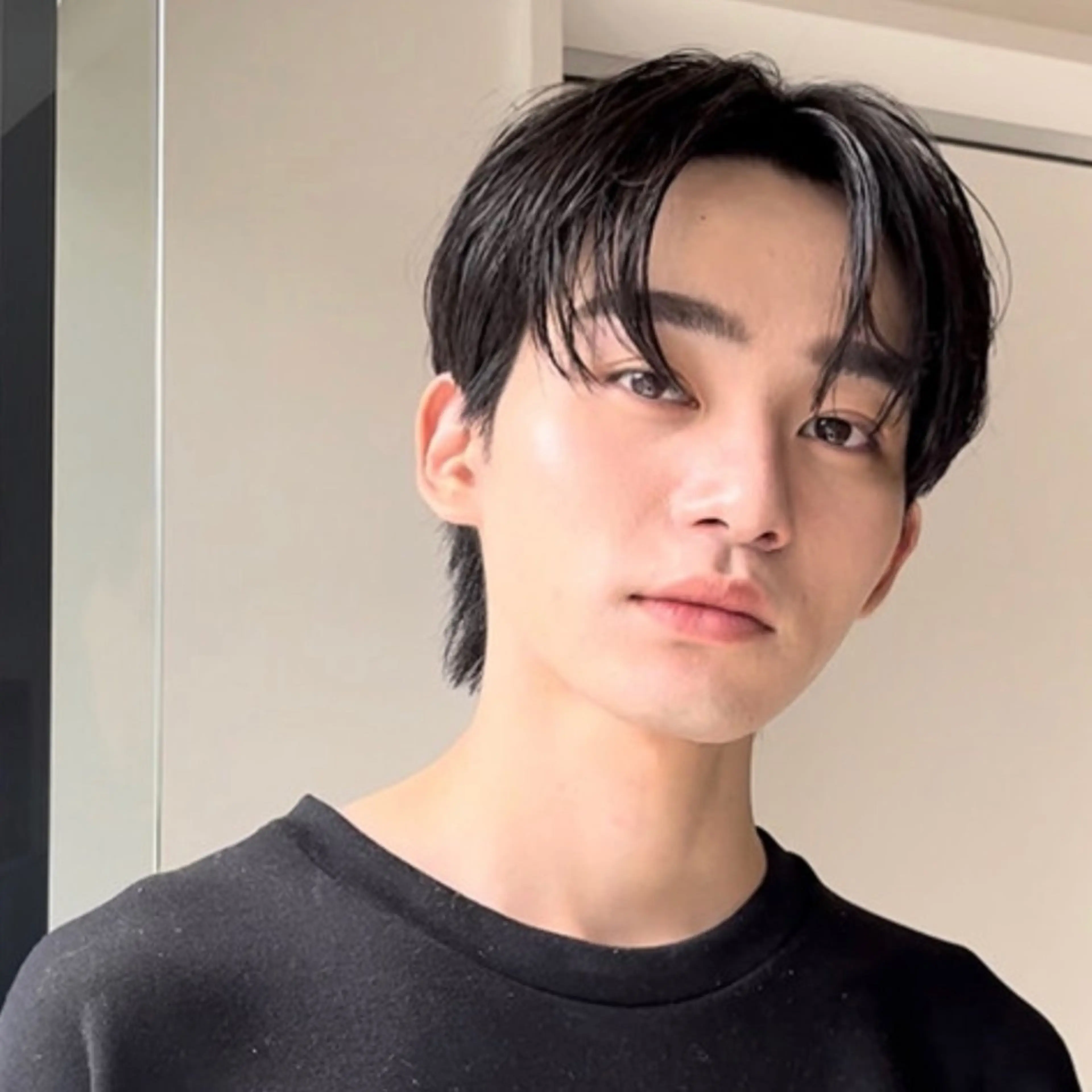 メンズ センターパート メンズウルフカット ウルフカット GREENmiddle所属・【メンズ大歓迎】 代官山 大和仁菜のヘアスタイル