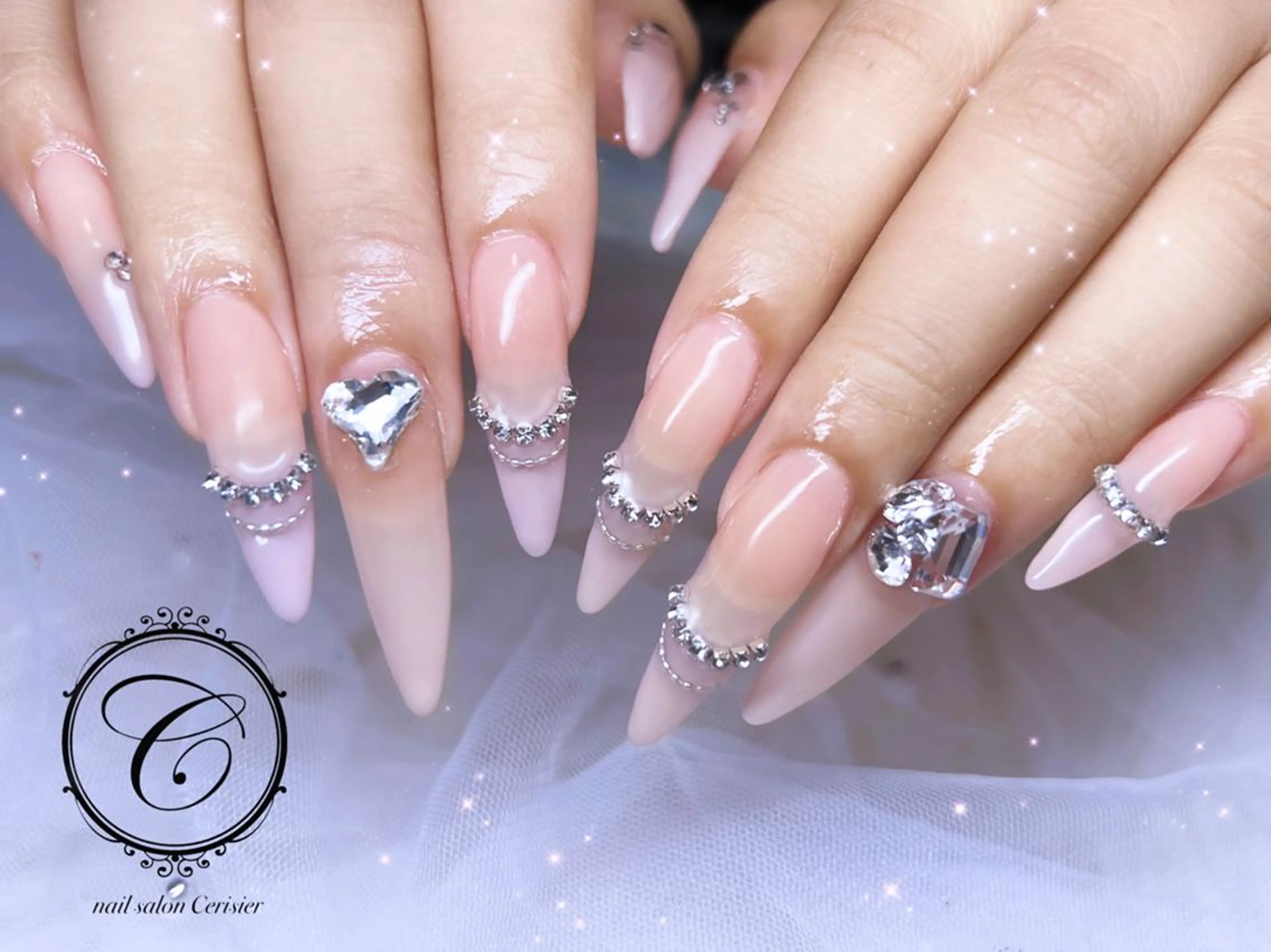 ネイル ジェルネイル マグネットネイル パラジェル ピンク ワンホンネイル cerisier セリシールのネイルデザイン