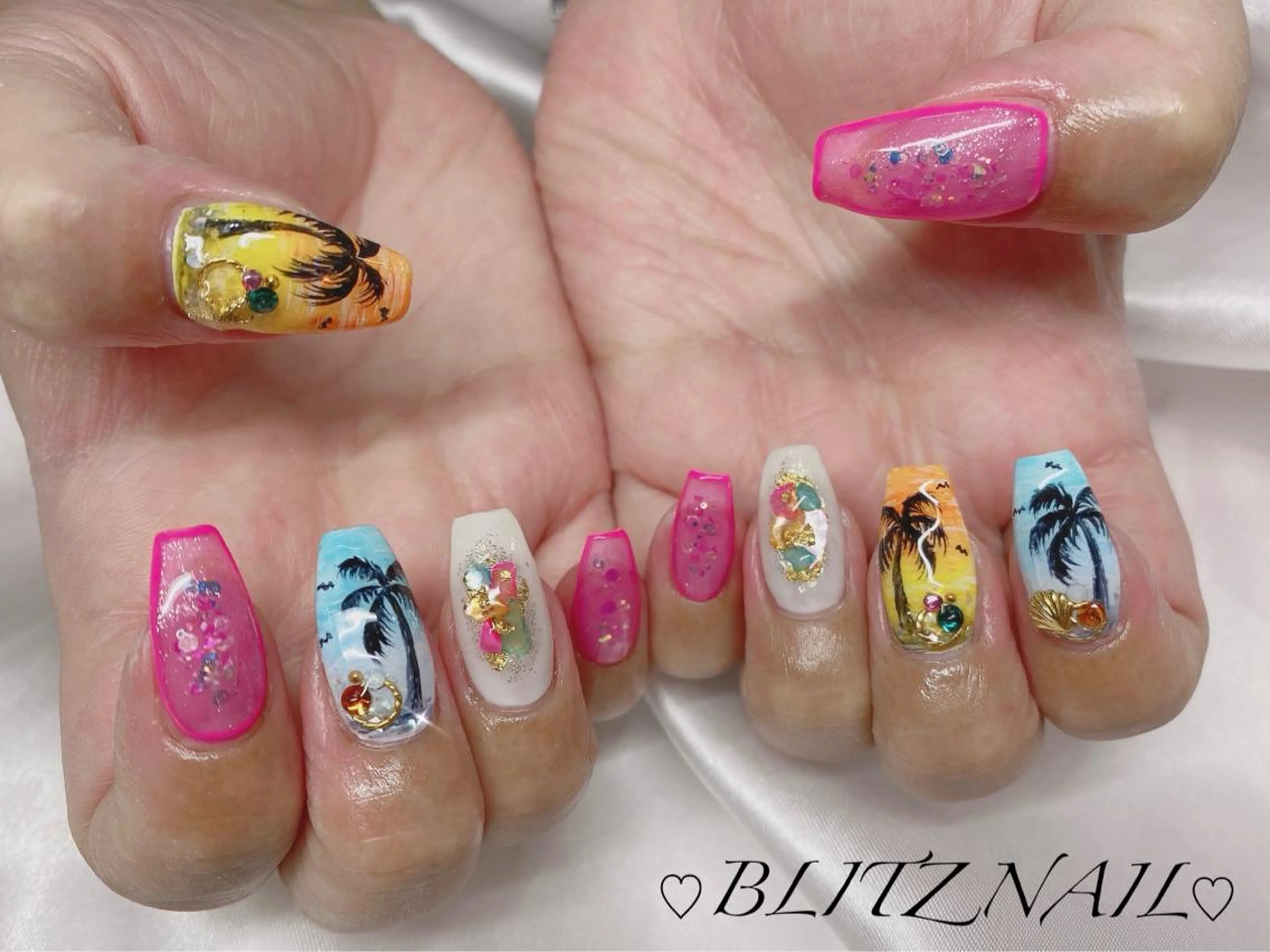 ネイル ハンドネイル BLITZ Nail 岩田💅🏻✨のネイルデザイン