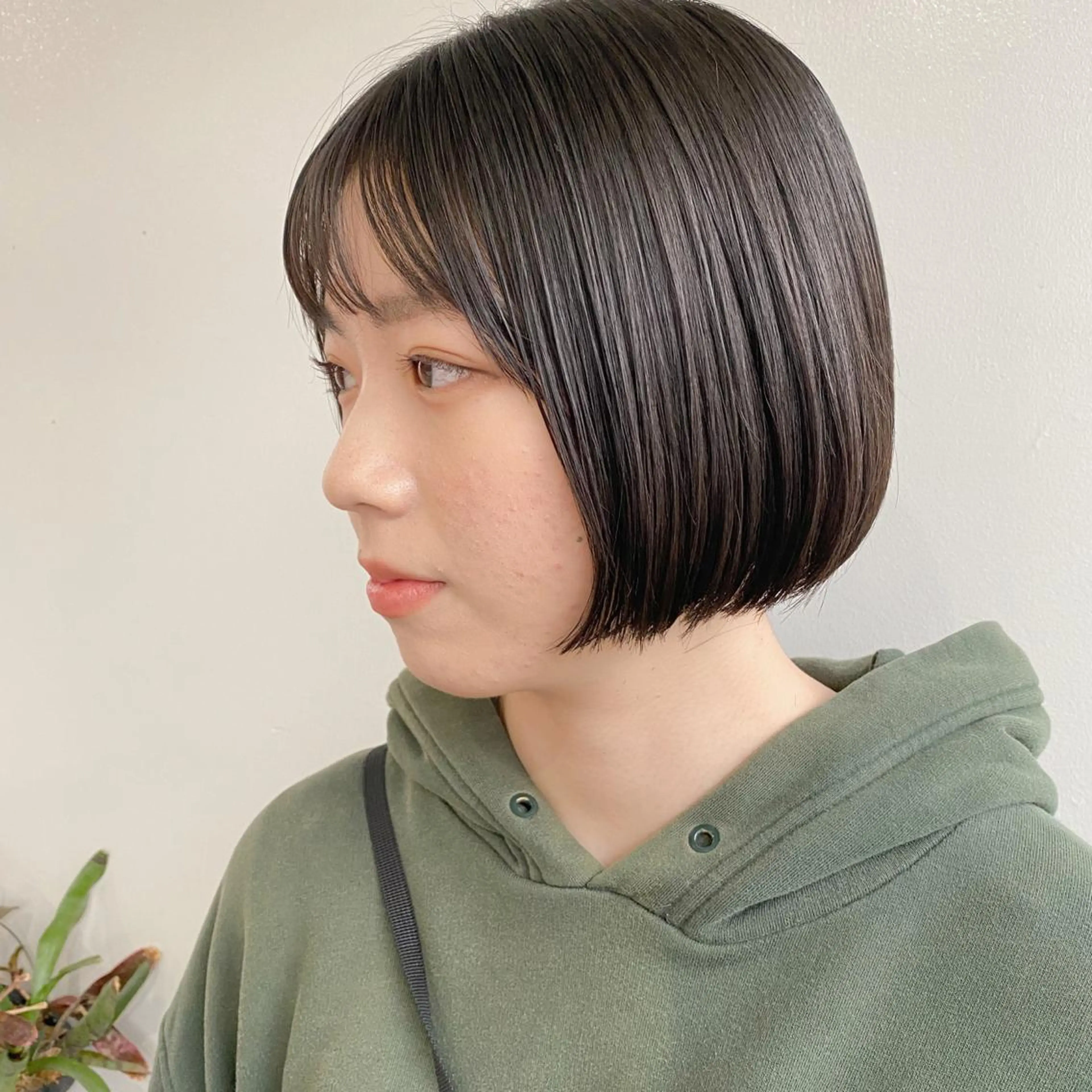 ミディアム カット トリートメント 中屋恵美🎨 Designカラーのヘアスタイル