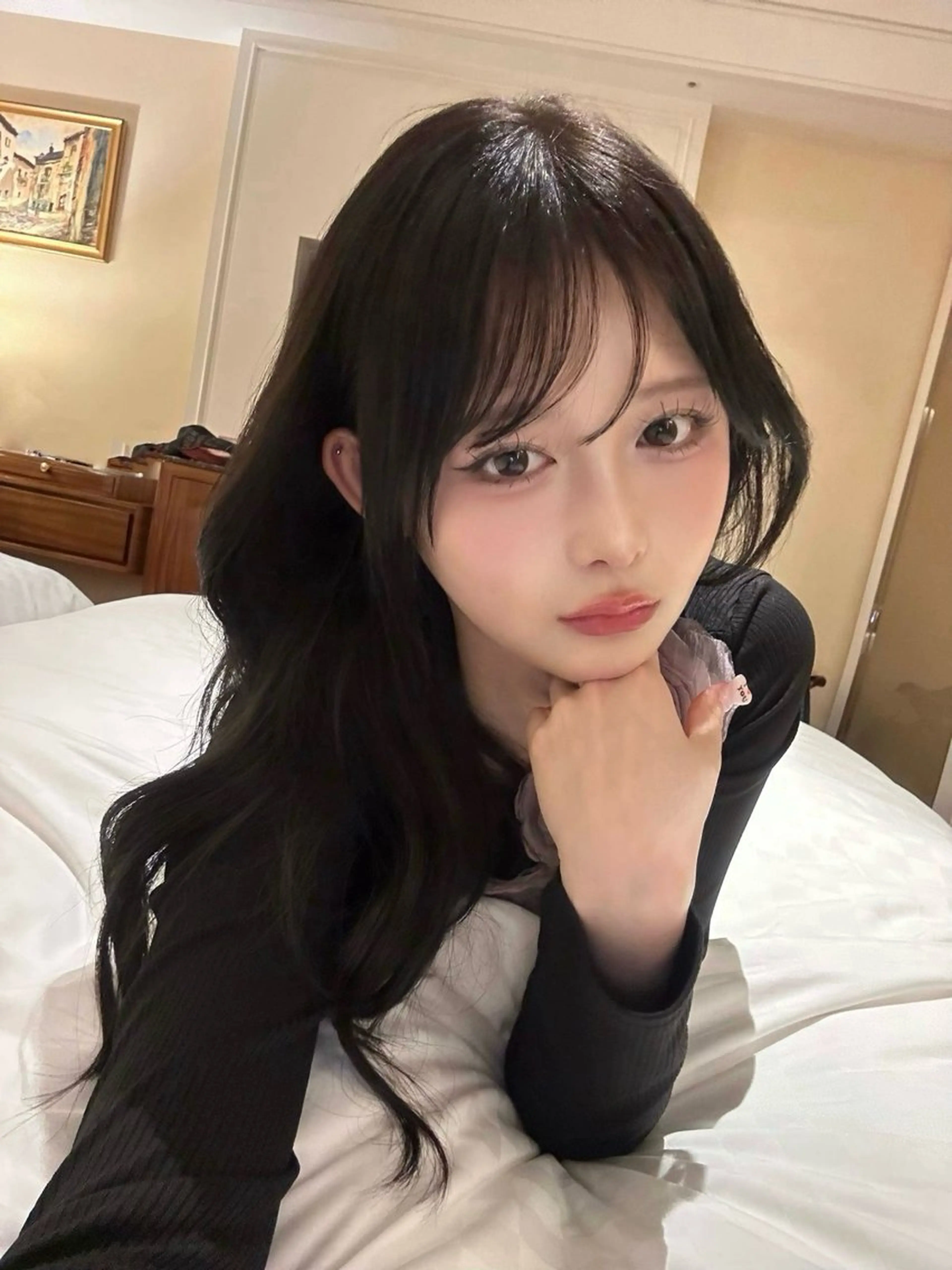 ロング 透けるやわらか艶髪♡ ナチュラルストレートのヘアスタイル