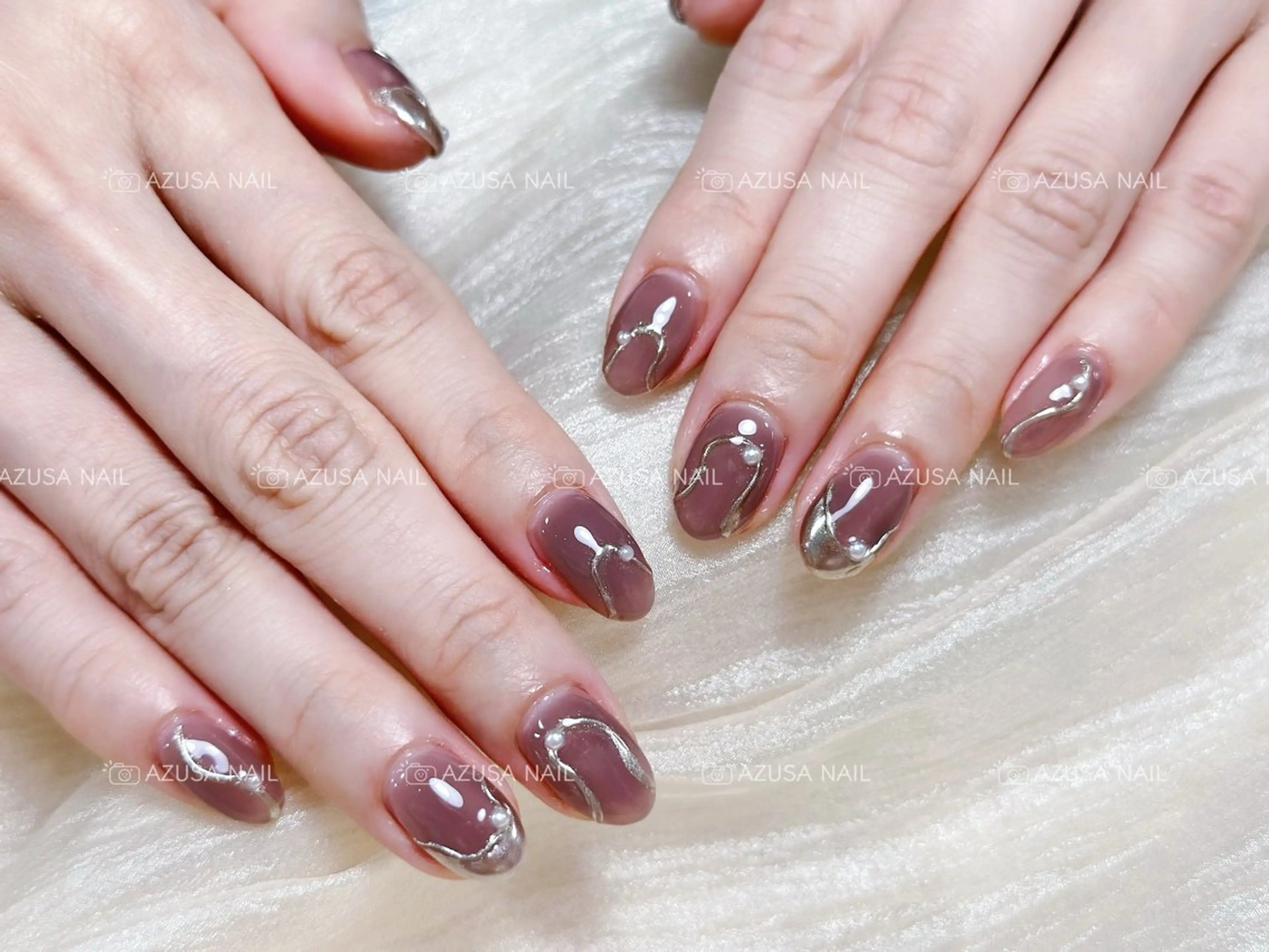 ネイル ミラーネイル ニュアンスネイル シルバー 冬ネイル ハンドネイル 🧸自宅ネイル あずさのネイルデザイン