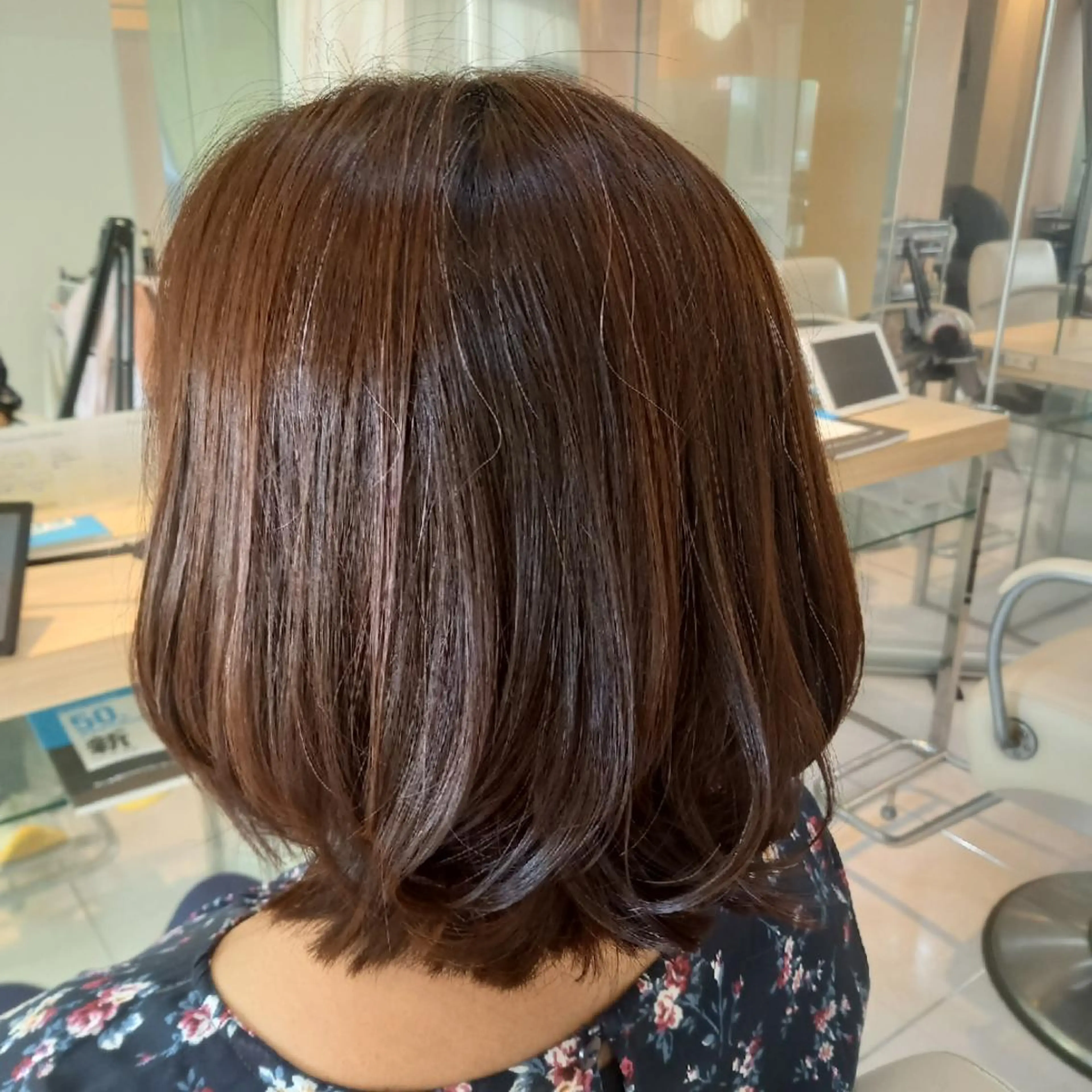 ミディアム カラー グラデーションカラー ボブ カット ヘアカラー トリートメント 飯田・髪質改善縮毛矯 正・カラー・パーマのヘアスタイル