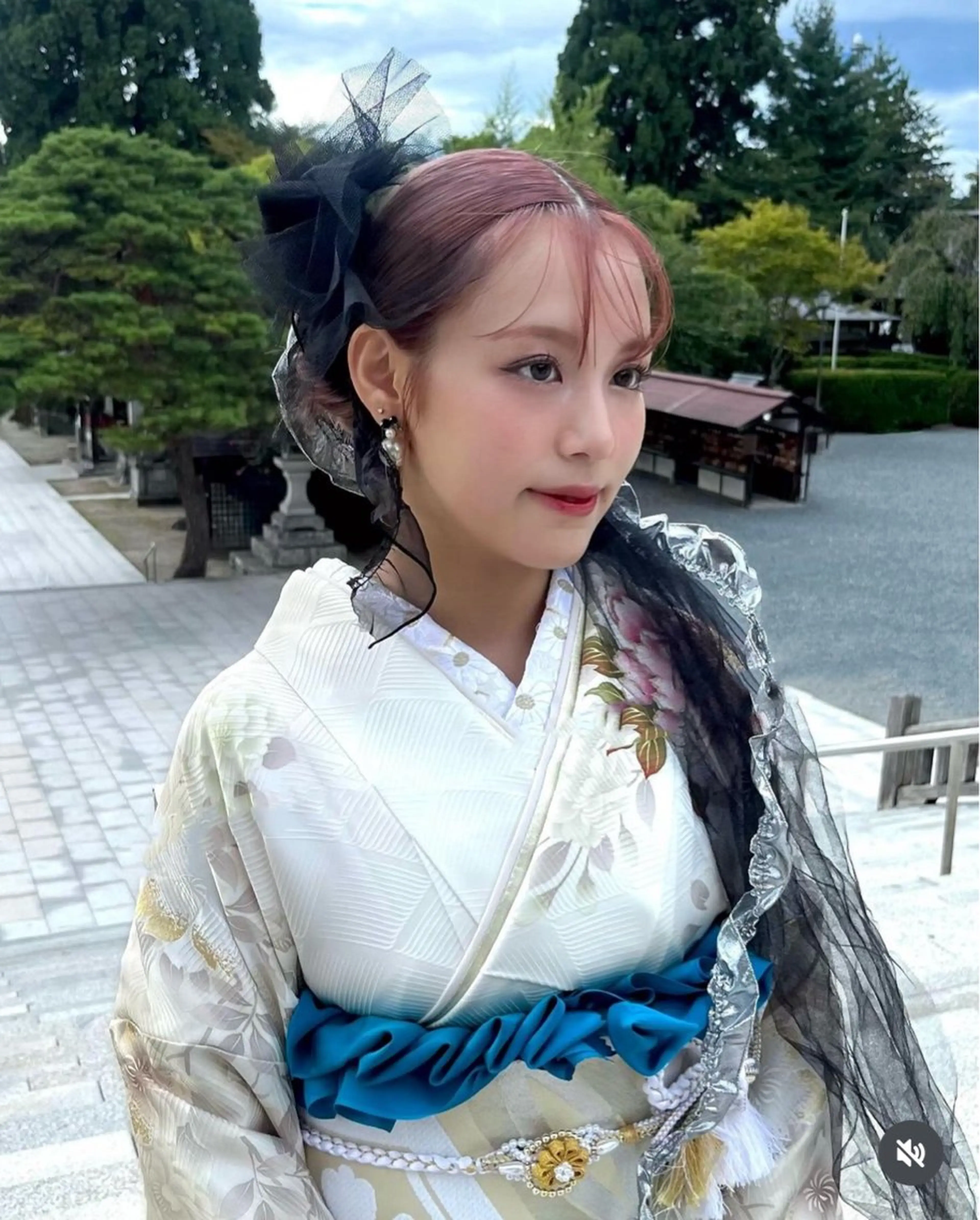 ロング ヘアセット ColetteHAIR the MORIOKA所属・コレットヘアー 大村環奈のヘアスタイル