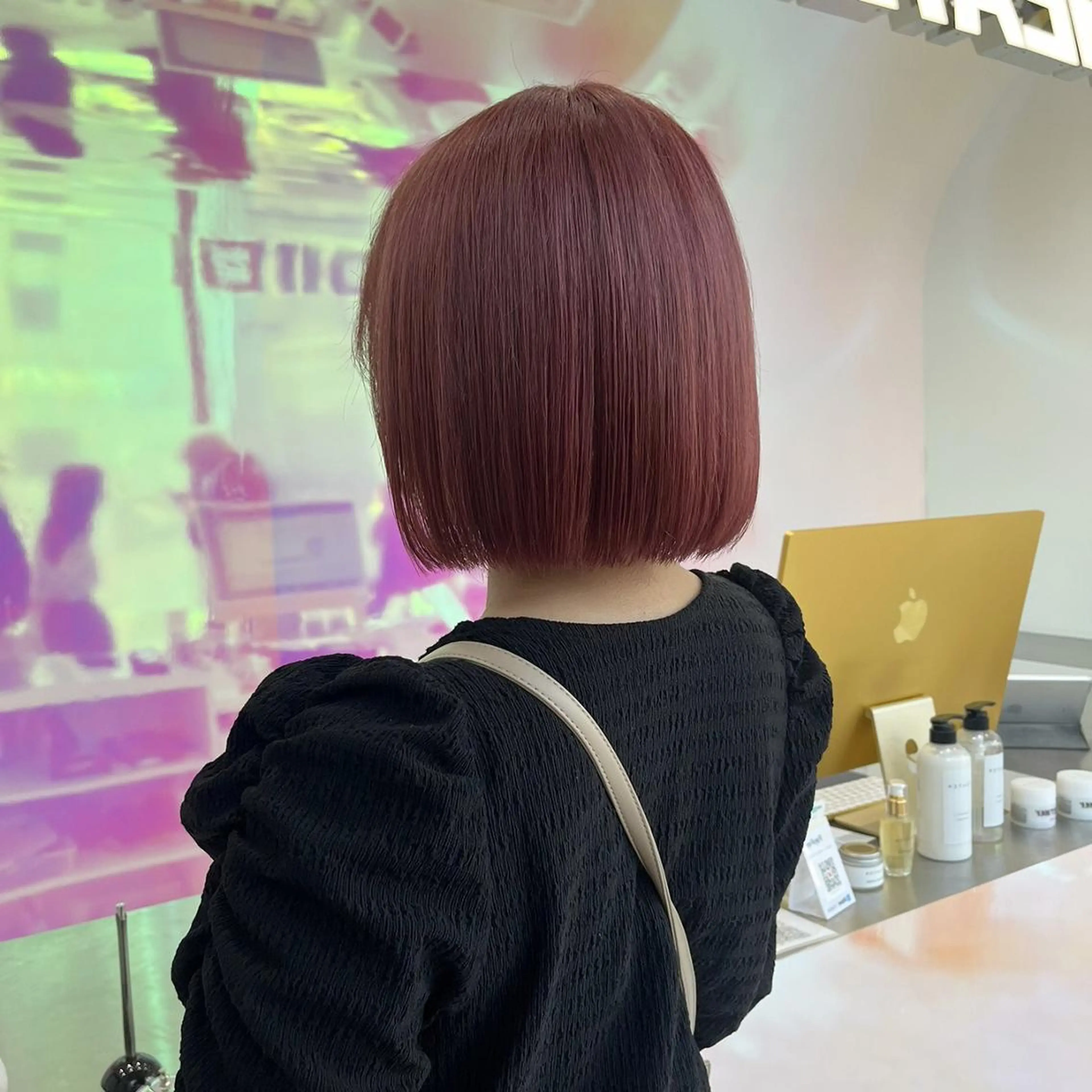 カラー 透明感ブラウン✖️ ボブ🤎ホウトのヘアスタイル