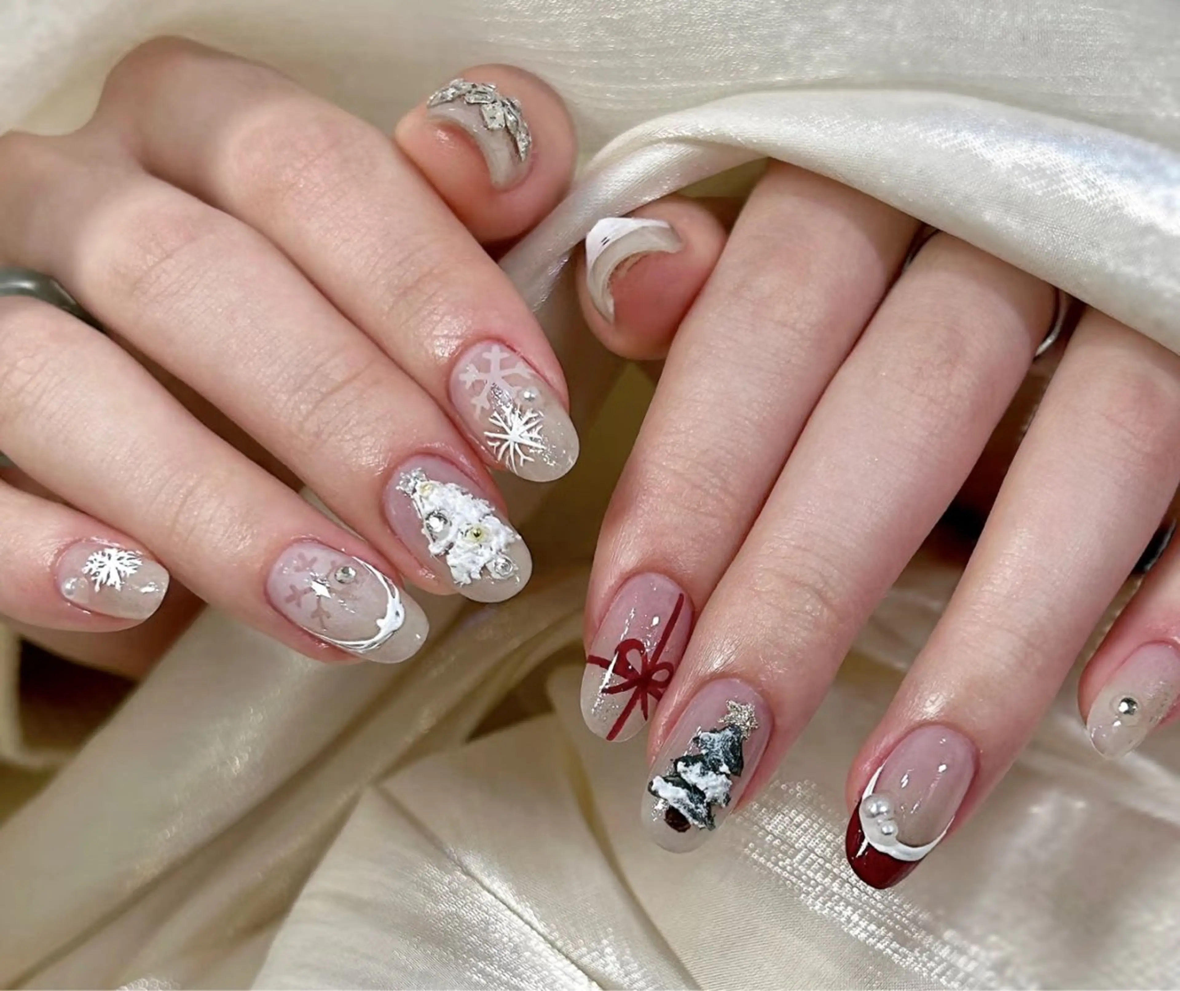 ネイル ハンドネイル コネコ ネイルサロンのネイルデザイン