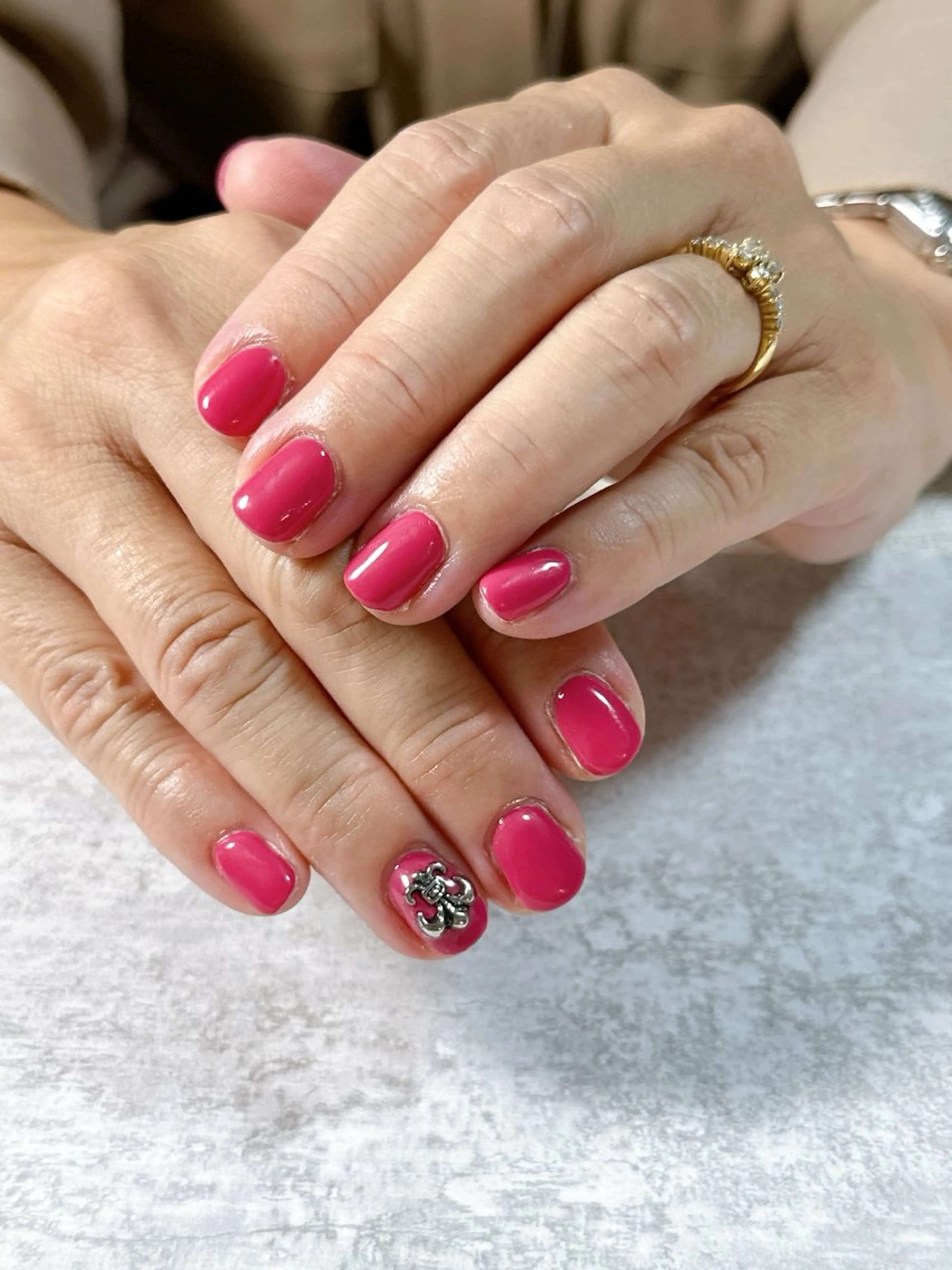 ネイル オーロラネイル ブルー フットネイル フレンチネイル ジェルネイル ハンドネイル kiki nail たまプラーザのネイルデザイン