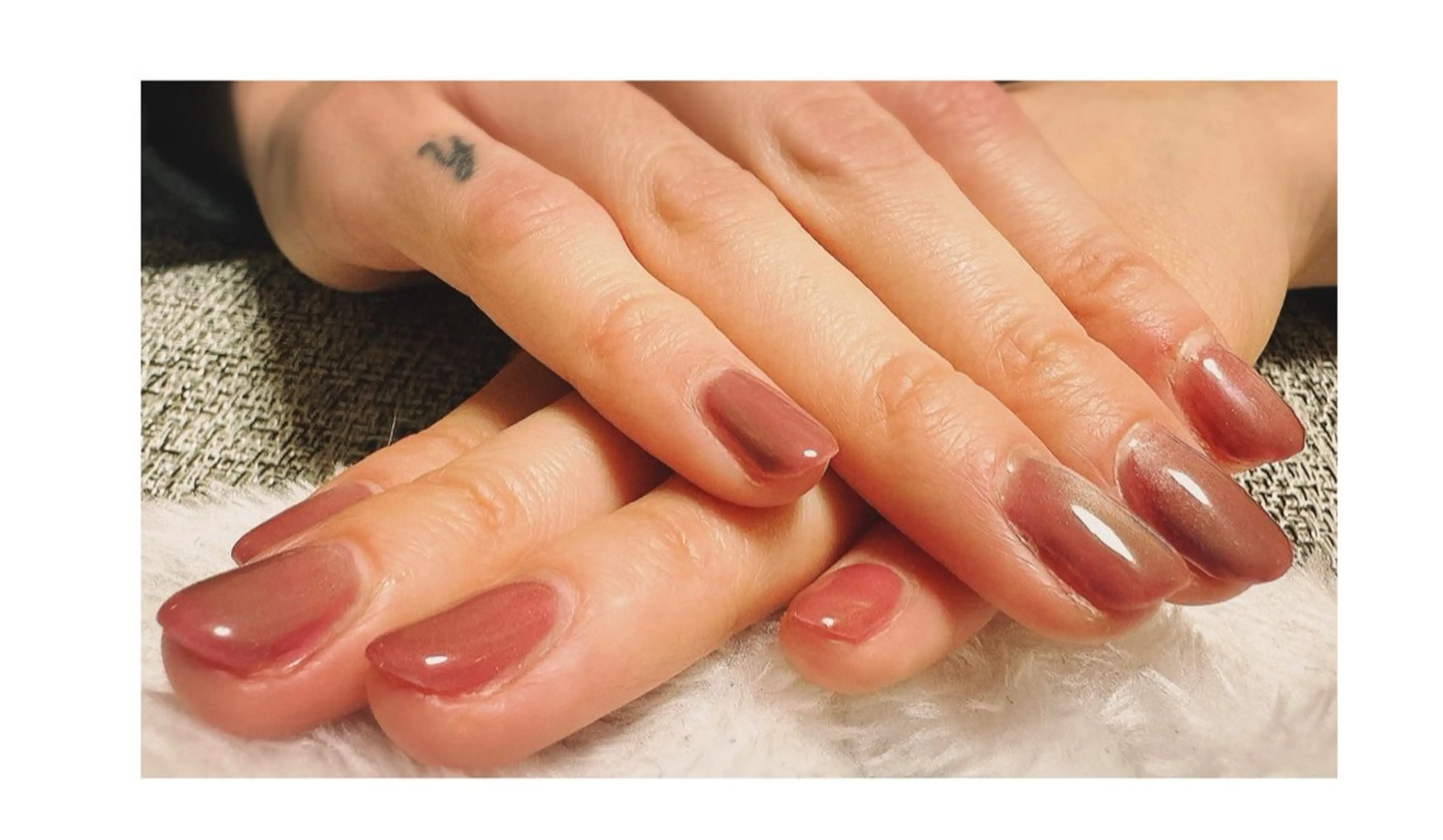 ネイル マグネットネイル YOKOSUKA⚓️ KIRaRa💅のネイルデザイン