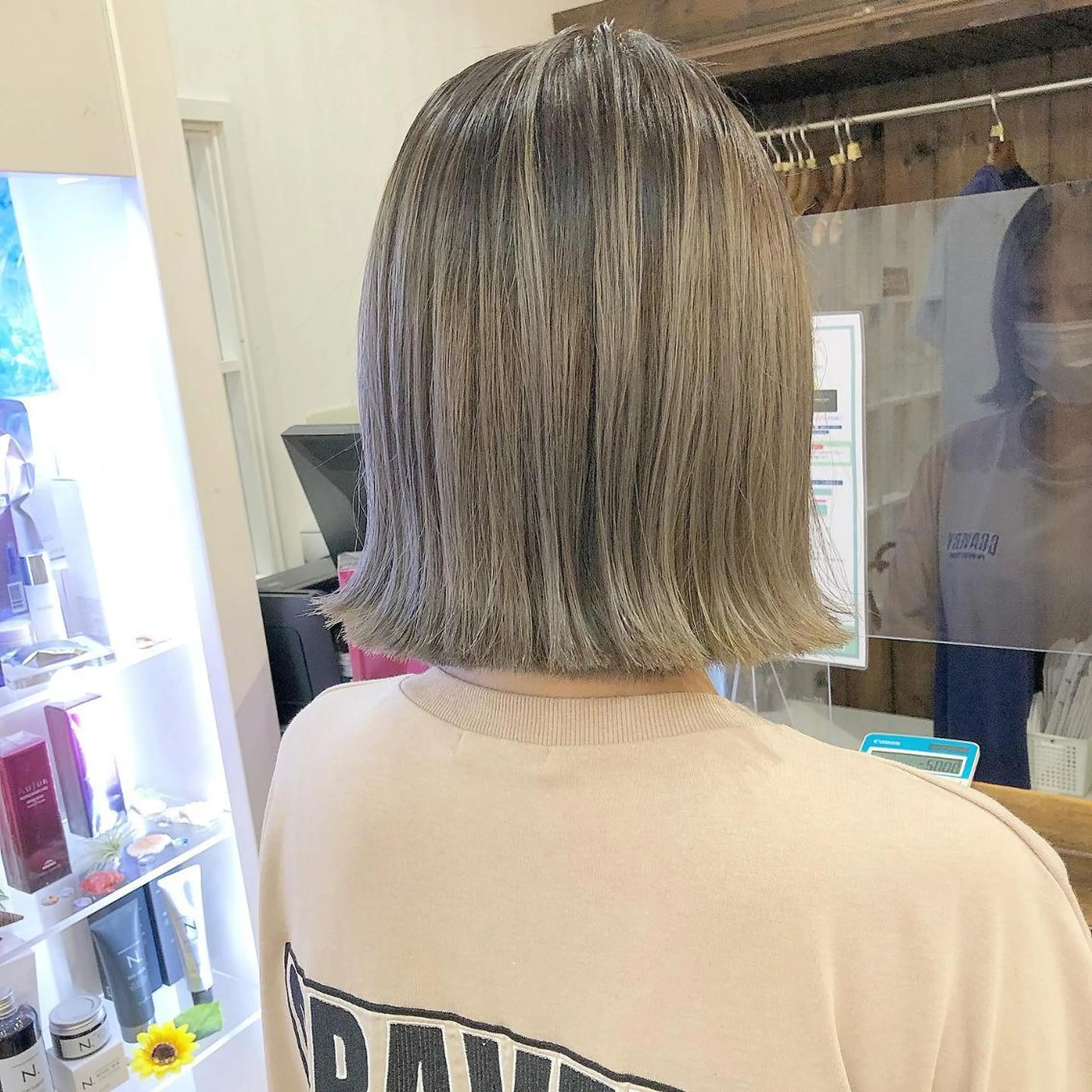 カラー アディクシーカラー アッシュ バレイヤージュ ベージュカラー ブリーチ 🌈ハイトーン/ ワタル🌈のヘアスタイル