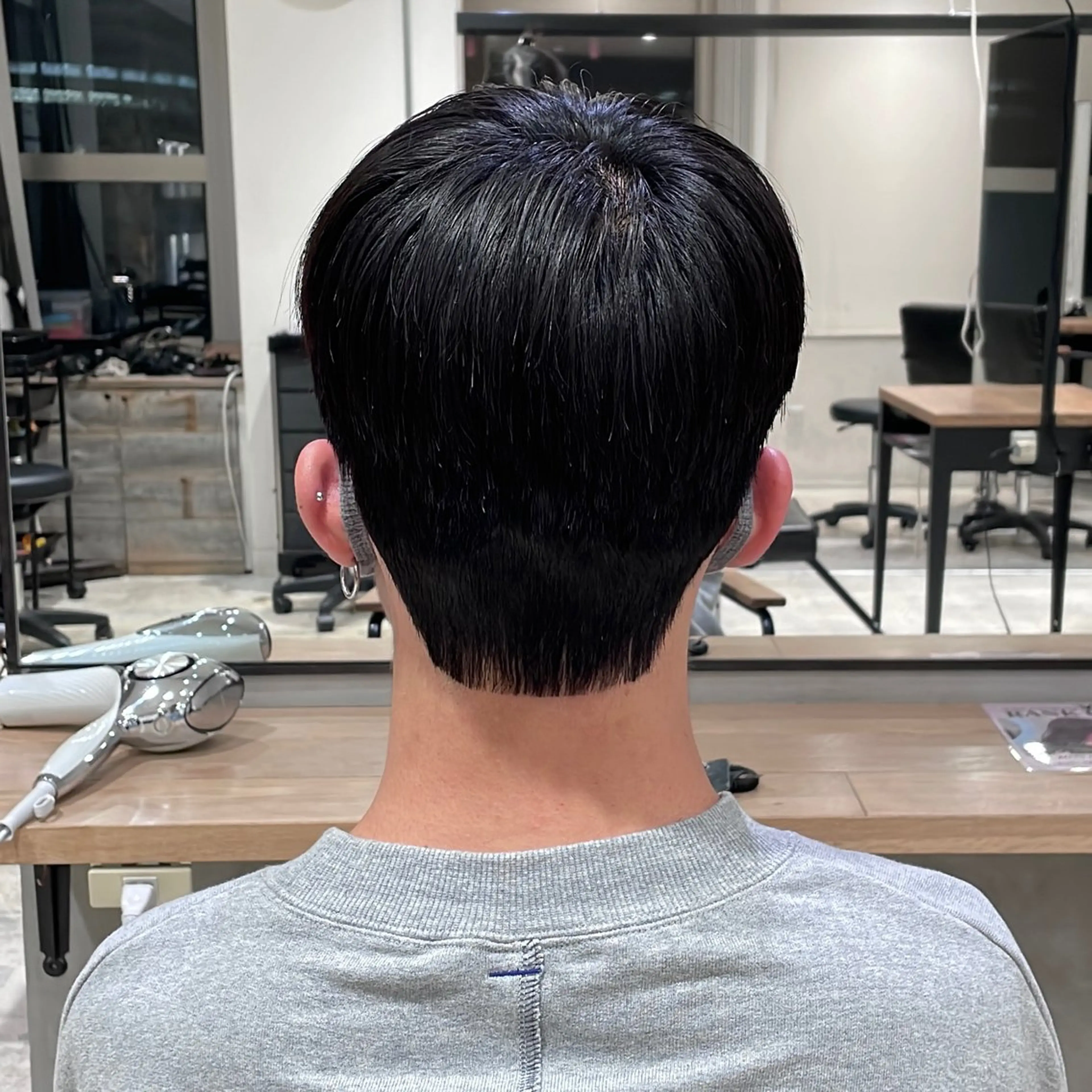 ショート カラー パーマ ヘアアレンジ メンズ カット パーマ 縮毛矯正 ヘアセット パク・ボミン小野リエ 韓国ハーフ🦊のヘアスタイル