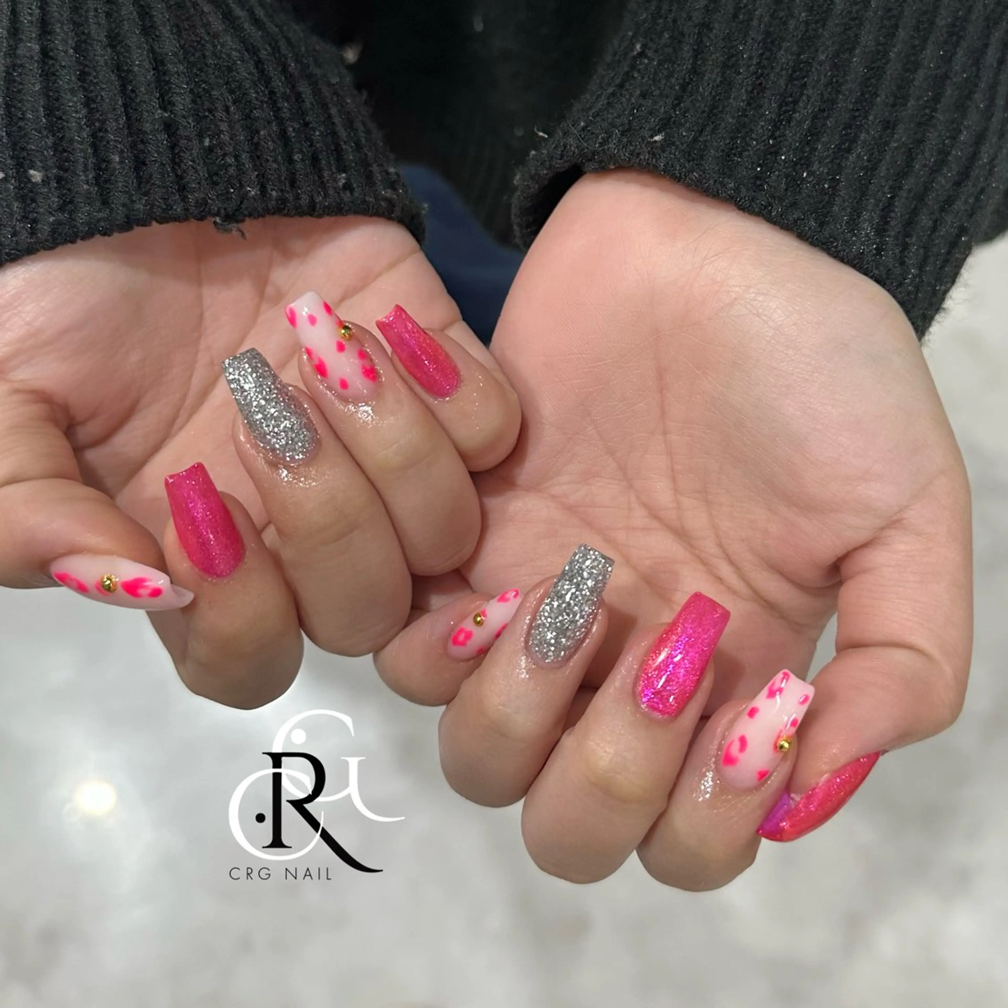 ネイル アニマル柄 アートネイル ピンク ハンドネイル CRGNAIL TOKOのネイルデザイン
