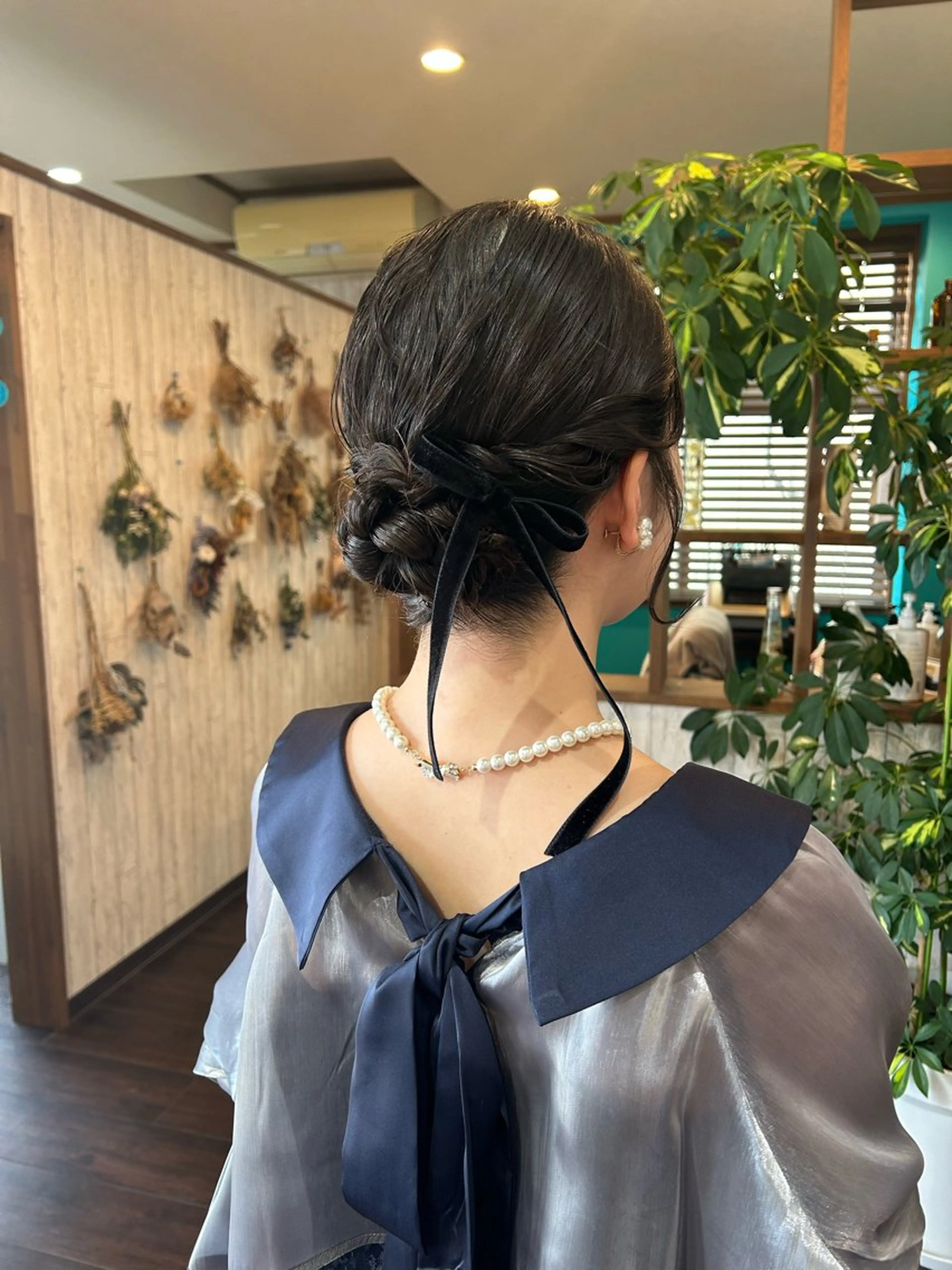 ミディアム ヘアアレンジ ヘアセット 早坂 さくらのヘアスタイル