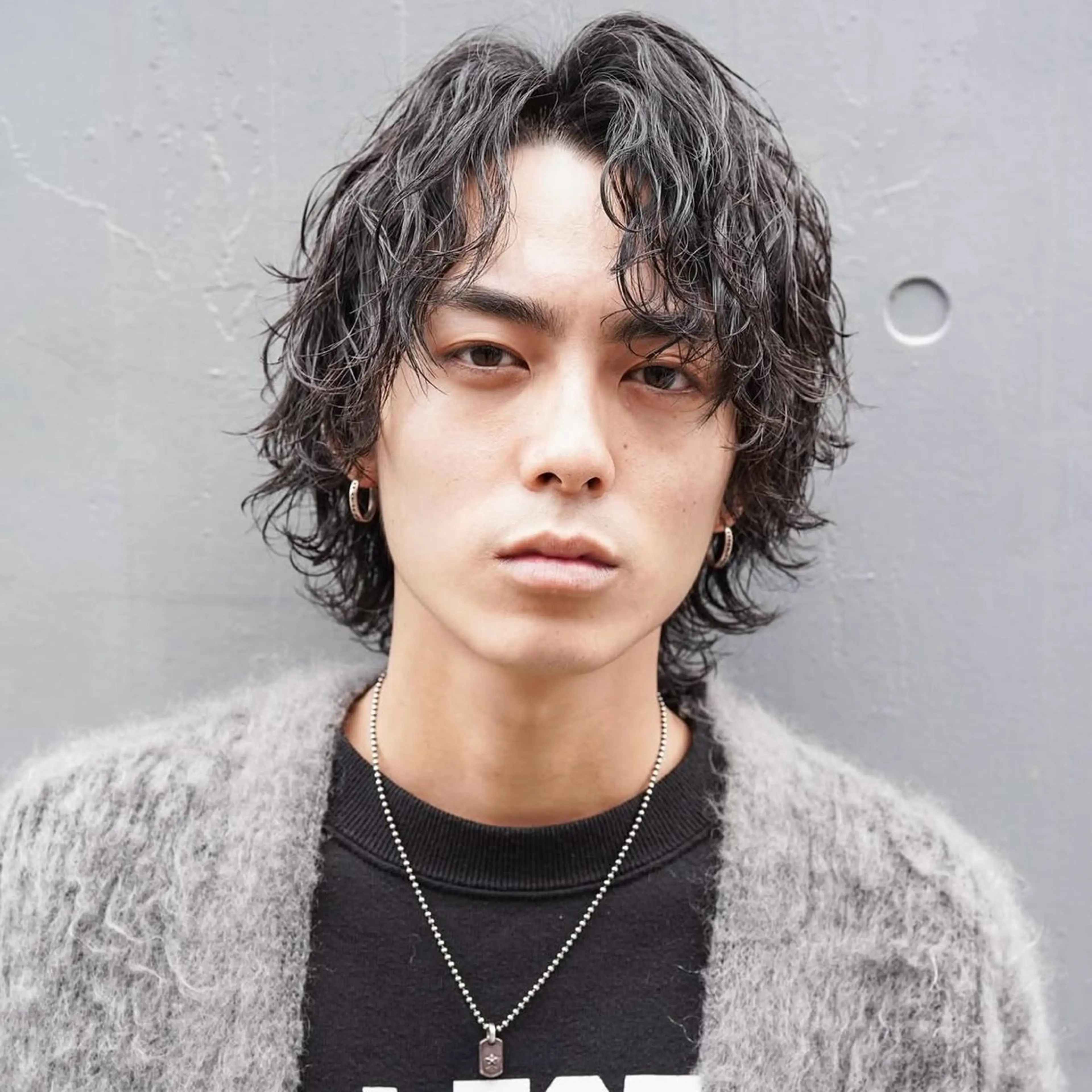 ミディアム パーマ メンズ パーマ MEN'S HAIR SENSE 渋谷宇田川交番前 【メンズヘア センス 】所属・♥️モテ髪美容師♠️ REIのヘアスタイル