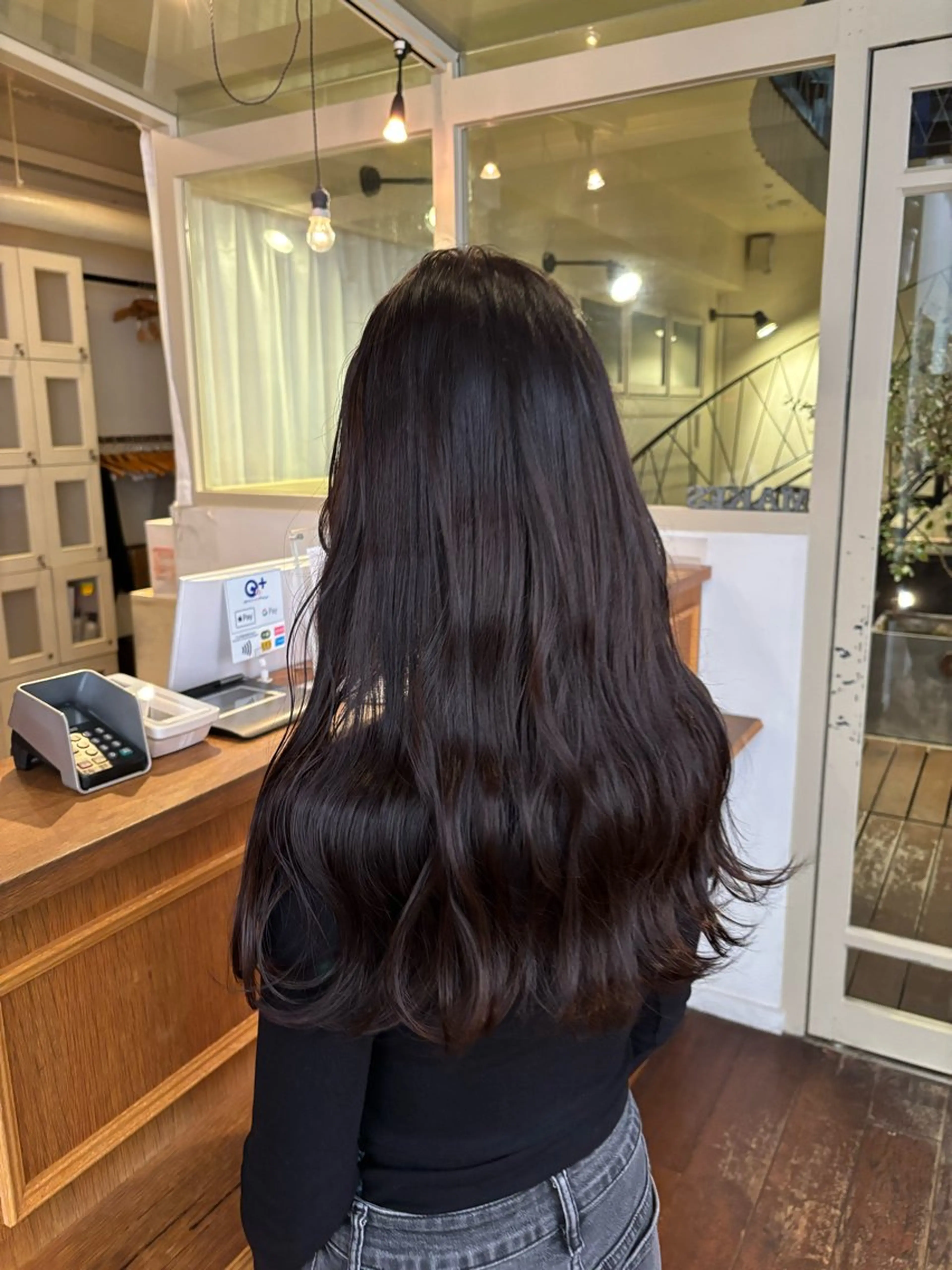 ロング カラー くいた あやなのヘアスタイル