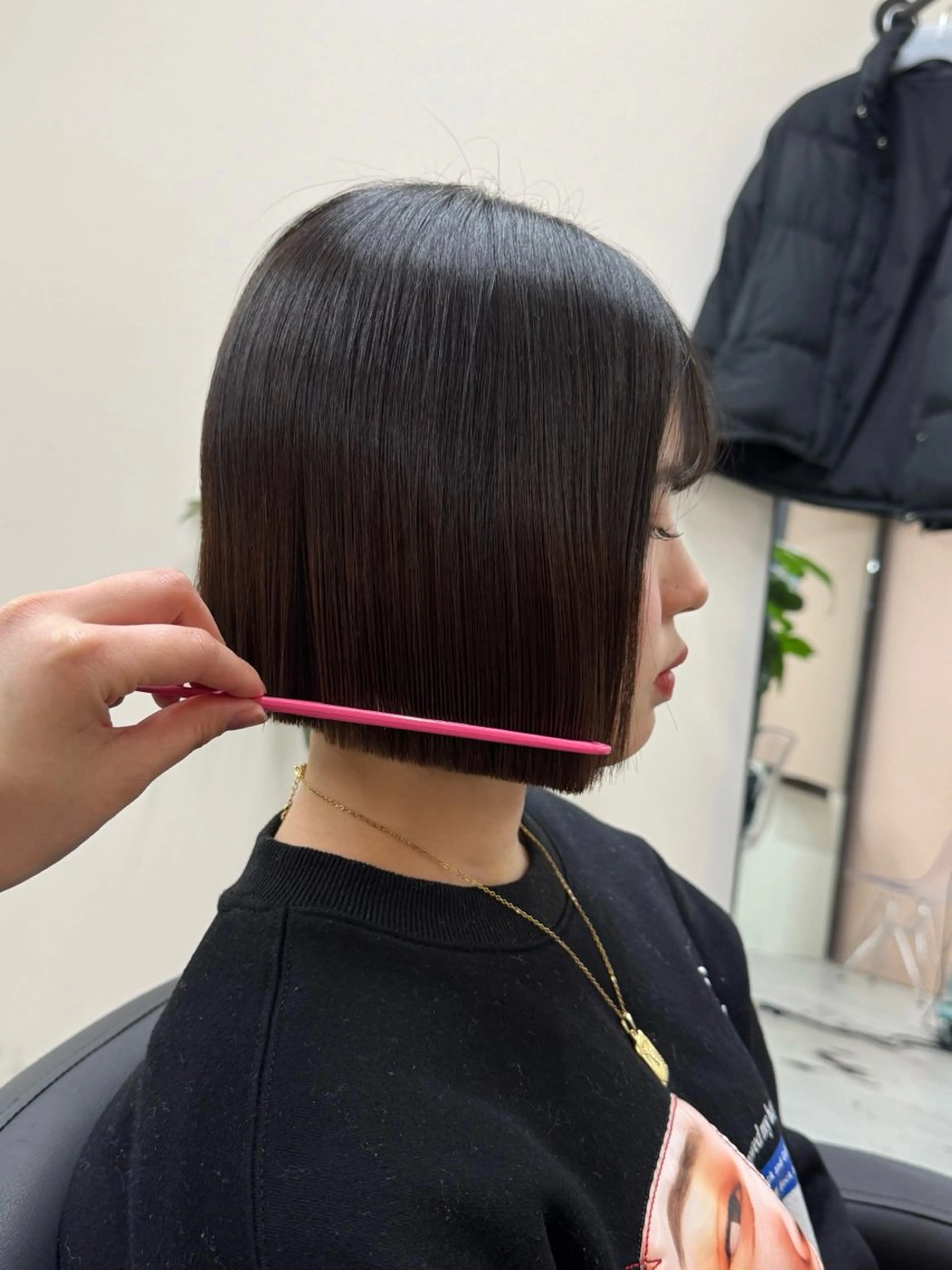 ショート カラー 透明感ツヤcolor 🥂/まゆのヘアスタイル