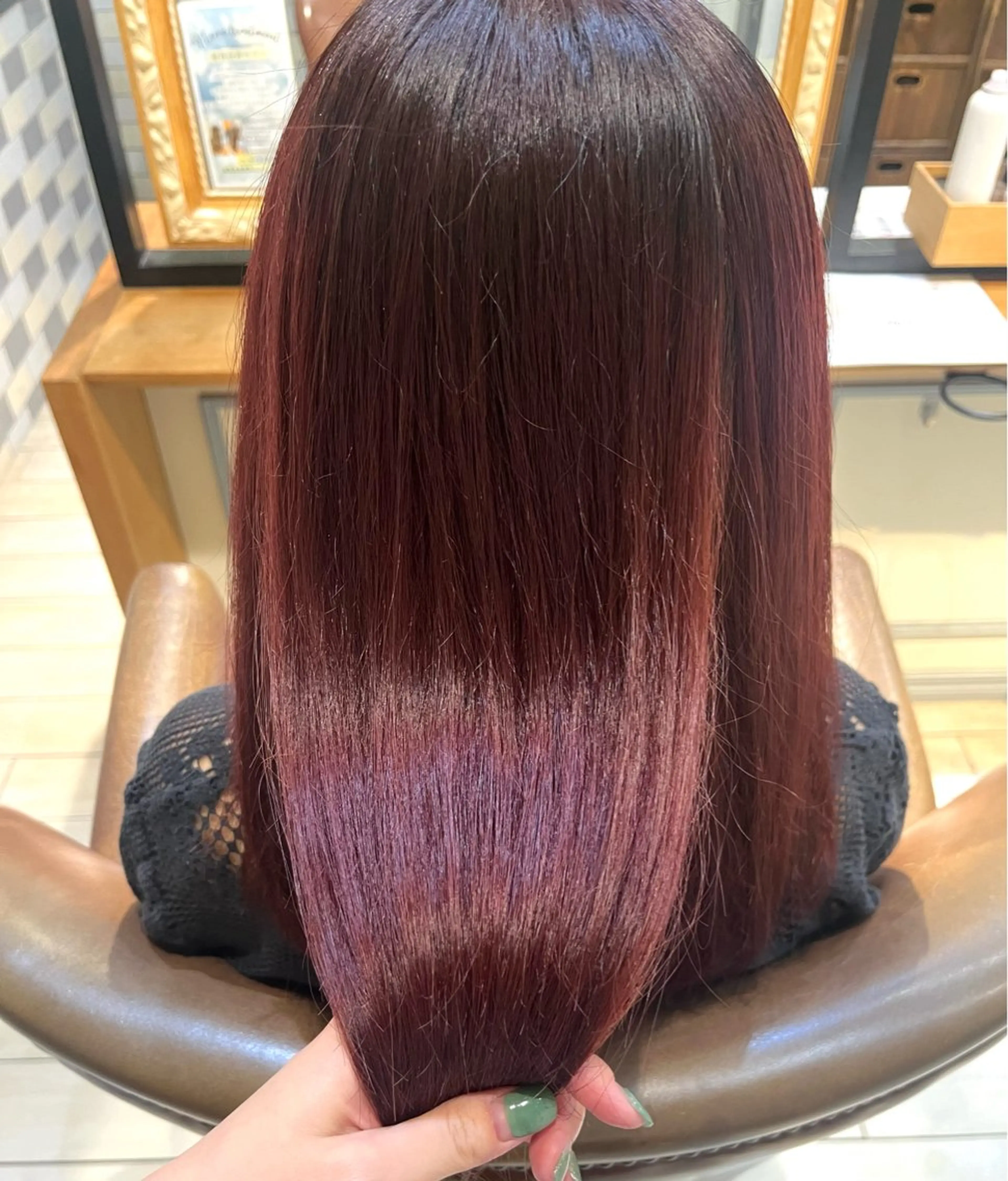 ミディアム カラー ピンクカラー 古屋 澪　艶髪カラー✨のヘアスタイル