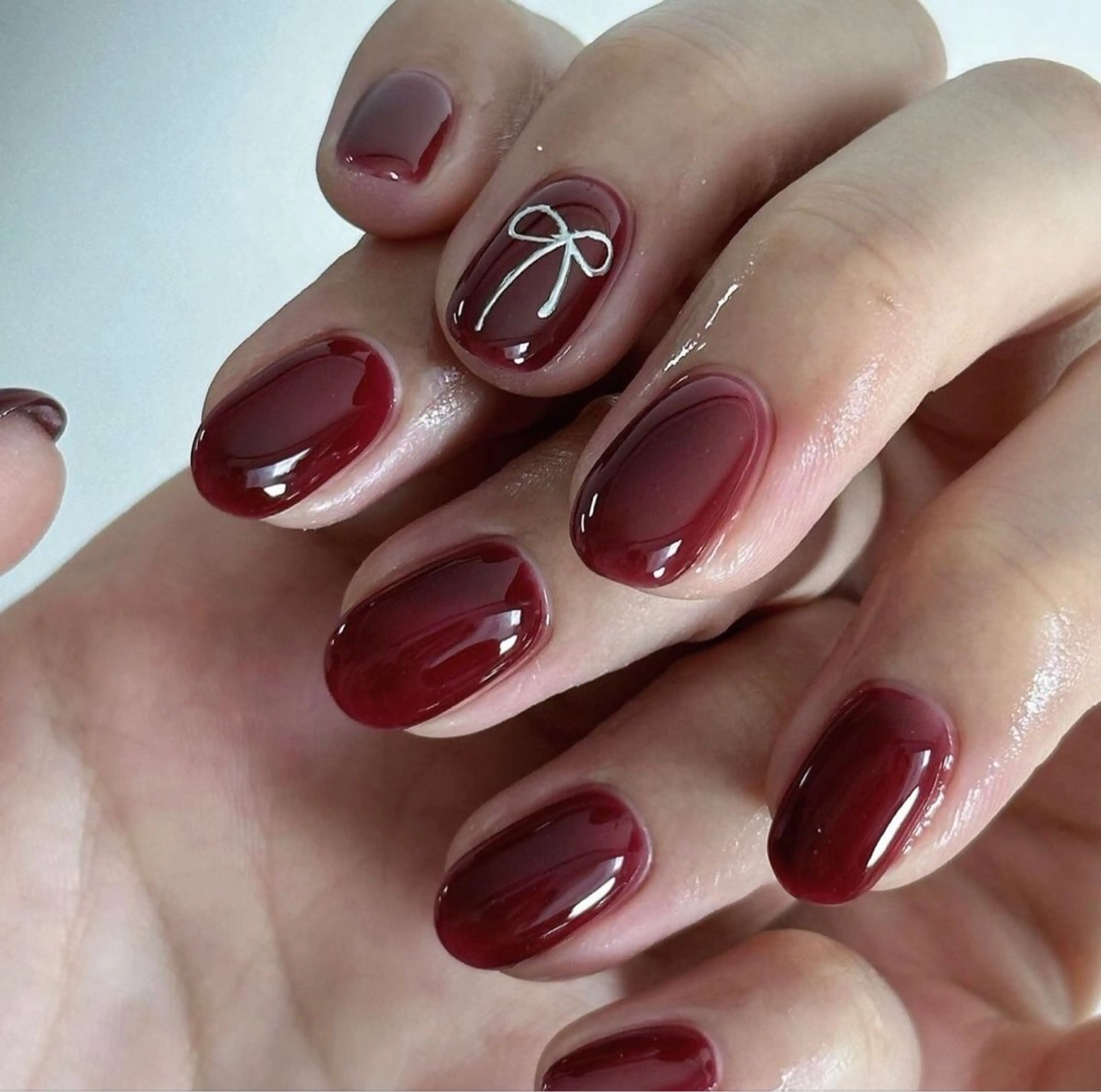 ネイル アートネイル ハンドネイル 🦋y y Nail 🤍のネイルデザイン