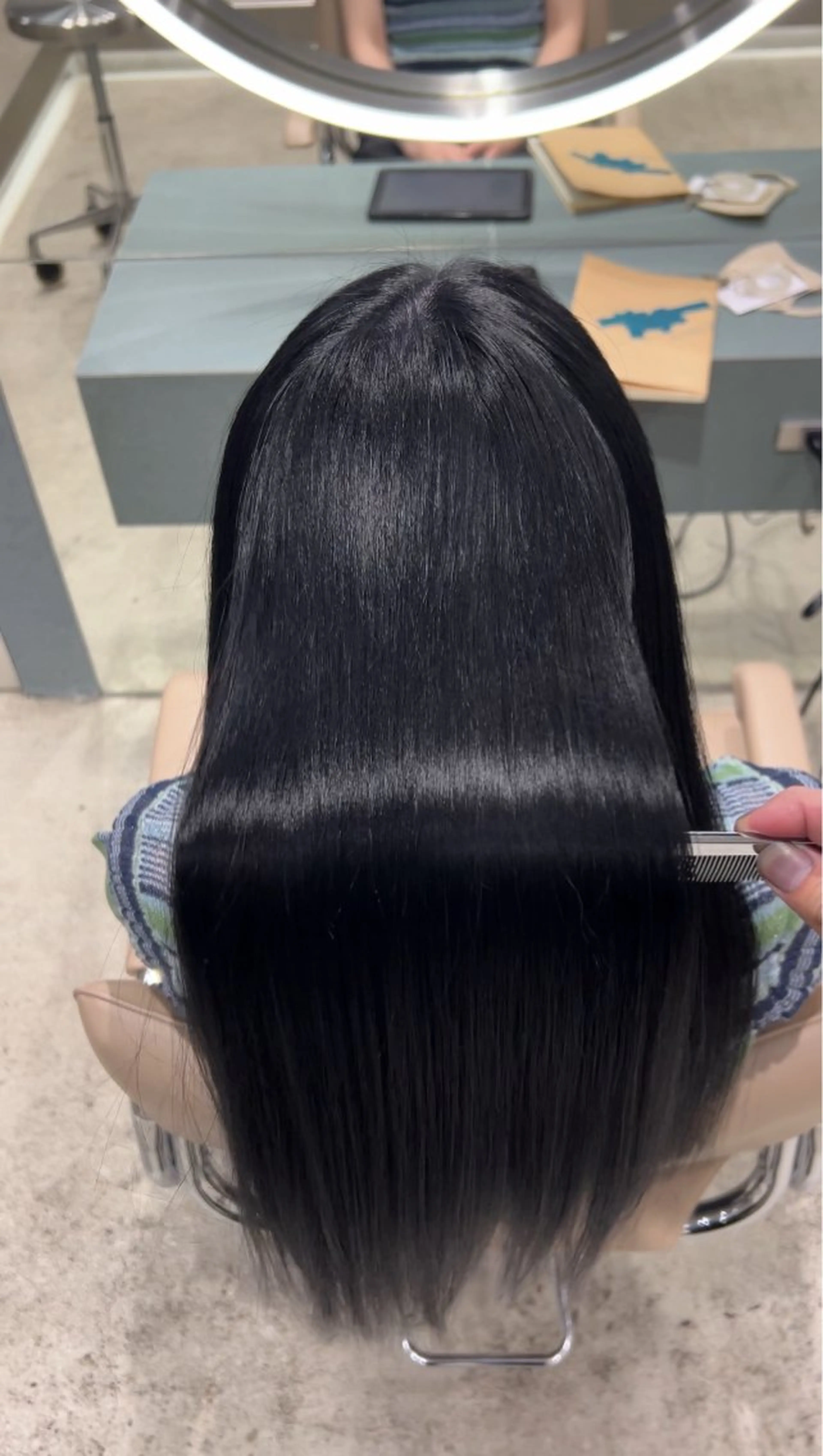 ミディアム カラー カット ヘアカラー トリートメント ✨髪質改善 縮毛矯正 艶髪 立川美容室✨のヘアスタイル