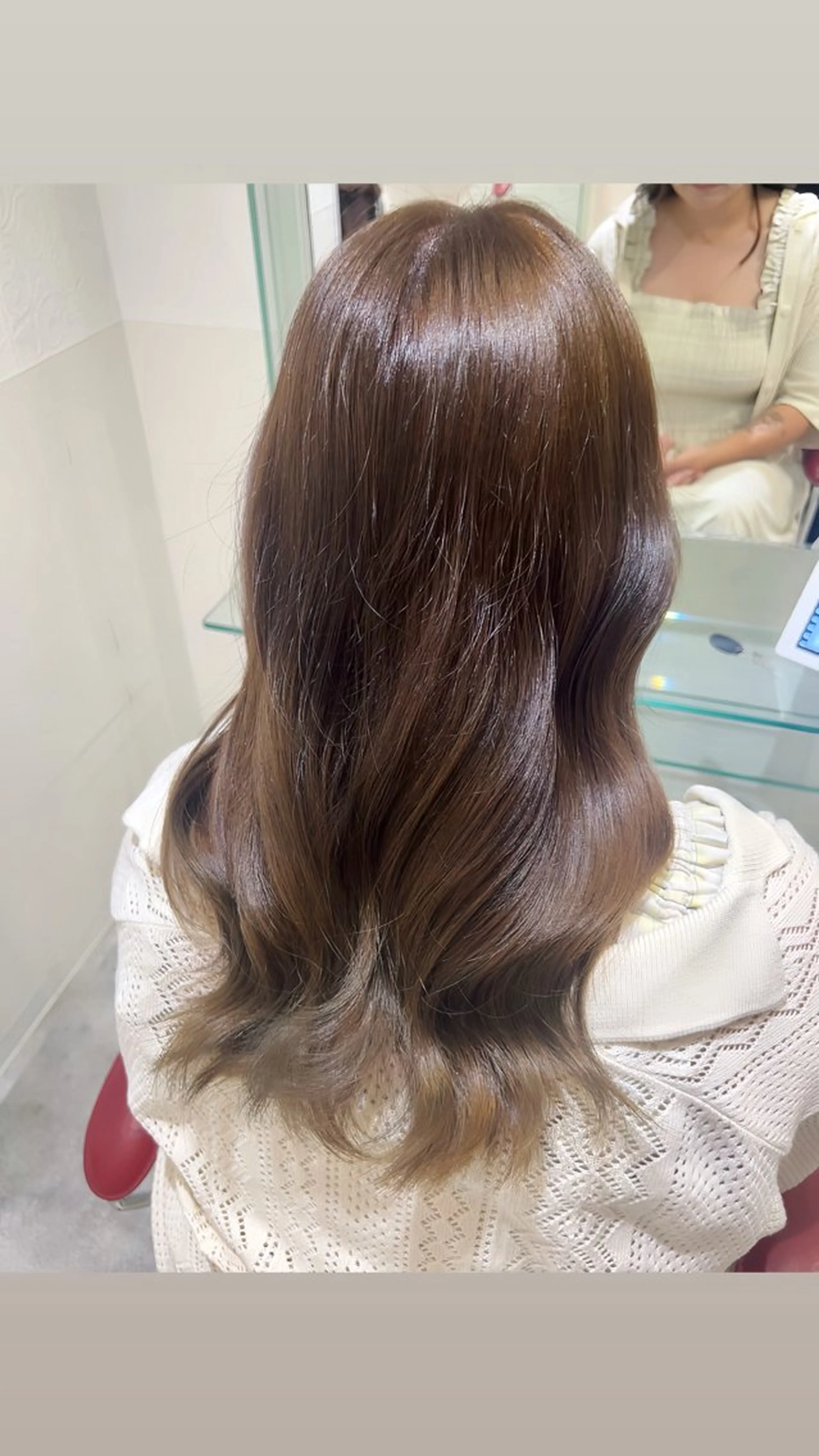 セミロング ヘアカラー 堀江 優妃のヘアスタイル