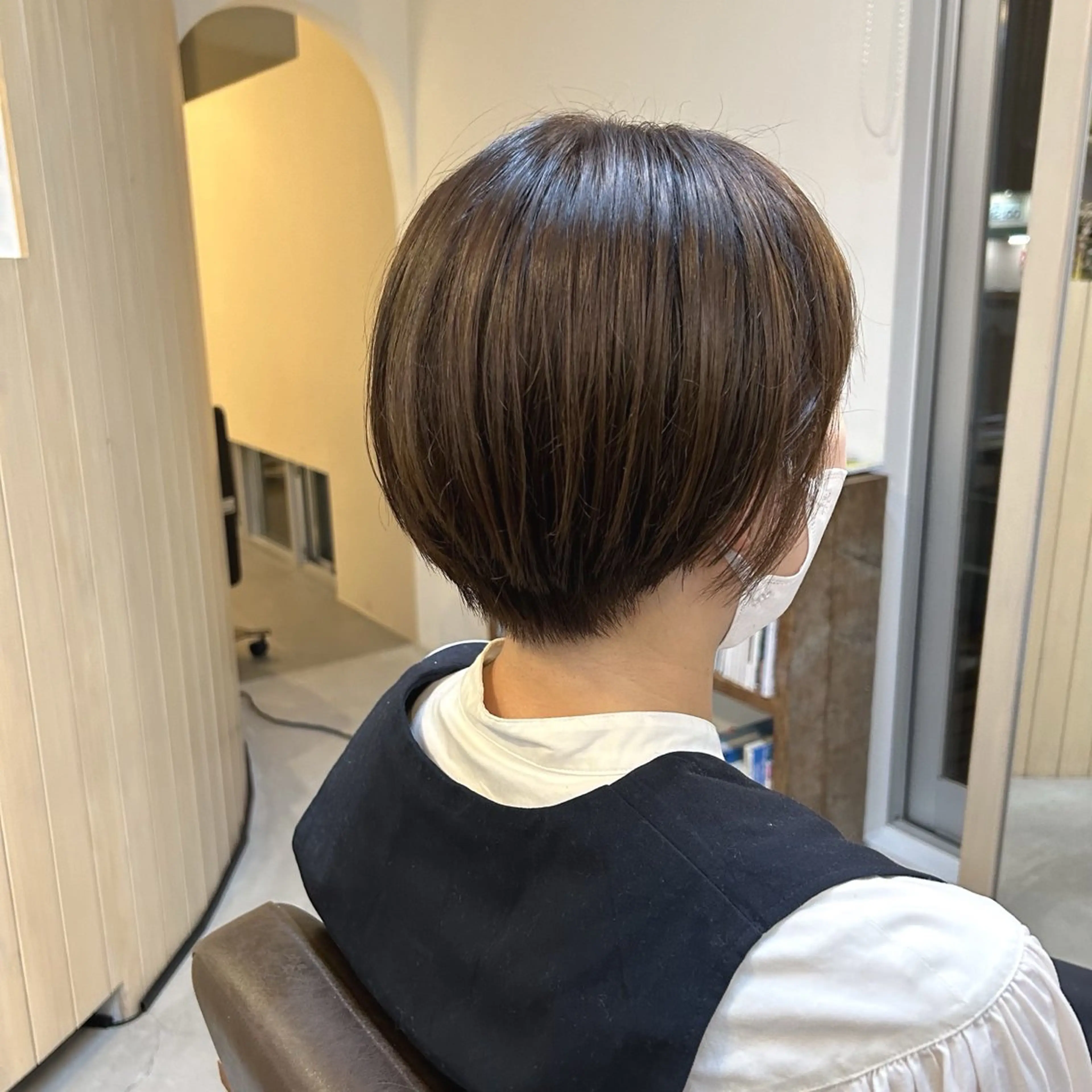ショート カット ヘアカラー トリートメント kachina所属・綿貫 美雪のヘアスタイル