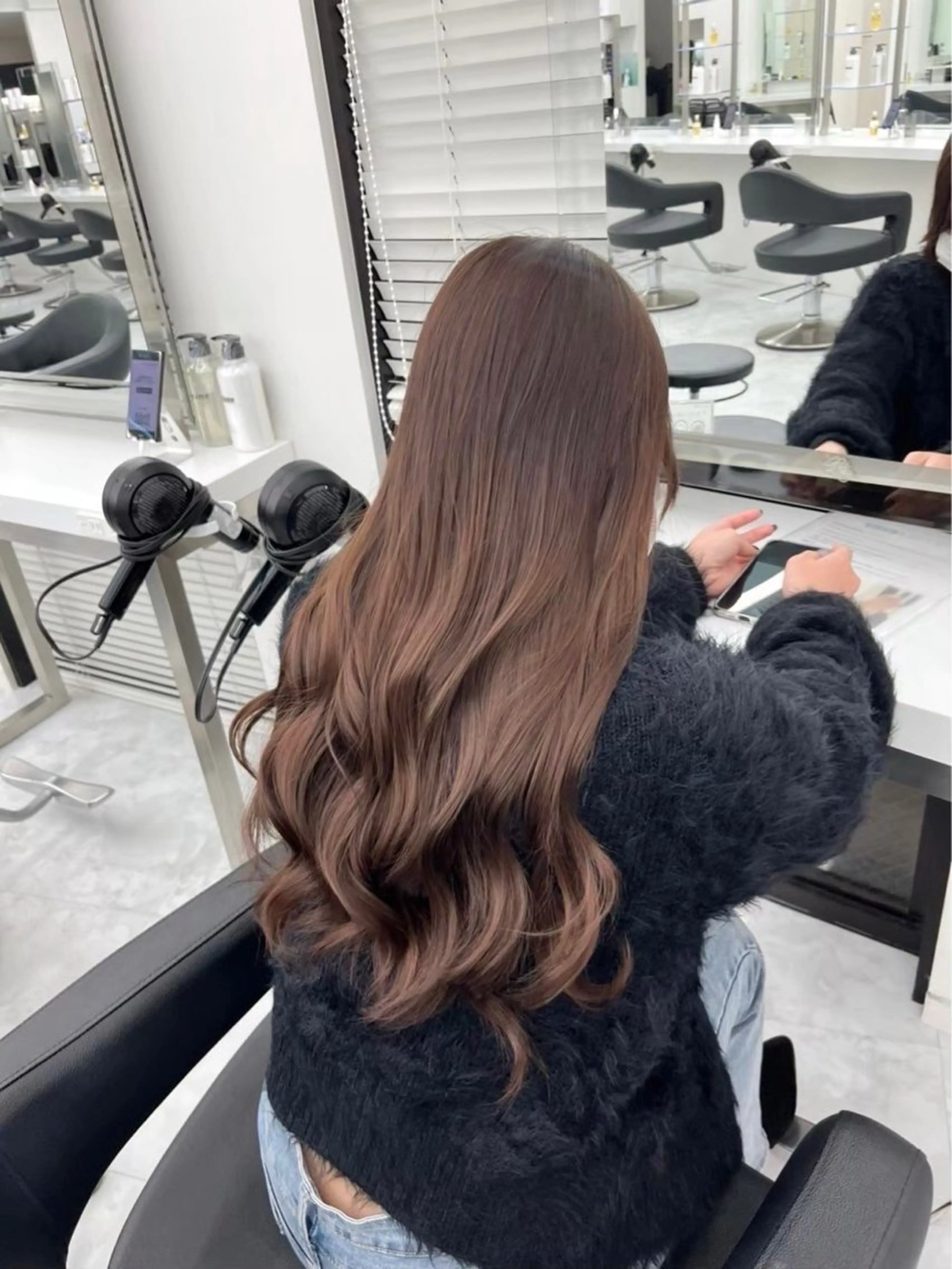 ロング カラー カット ヘアカラー トリートメント ヘアセット 韓国透明感ブラウン/ hayato🤎のヘアスタイル