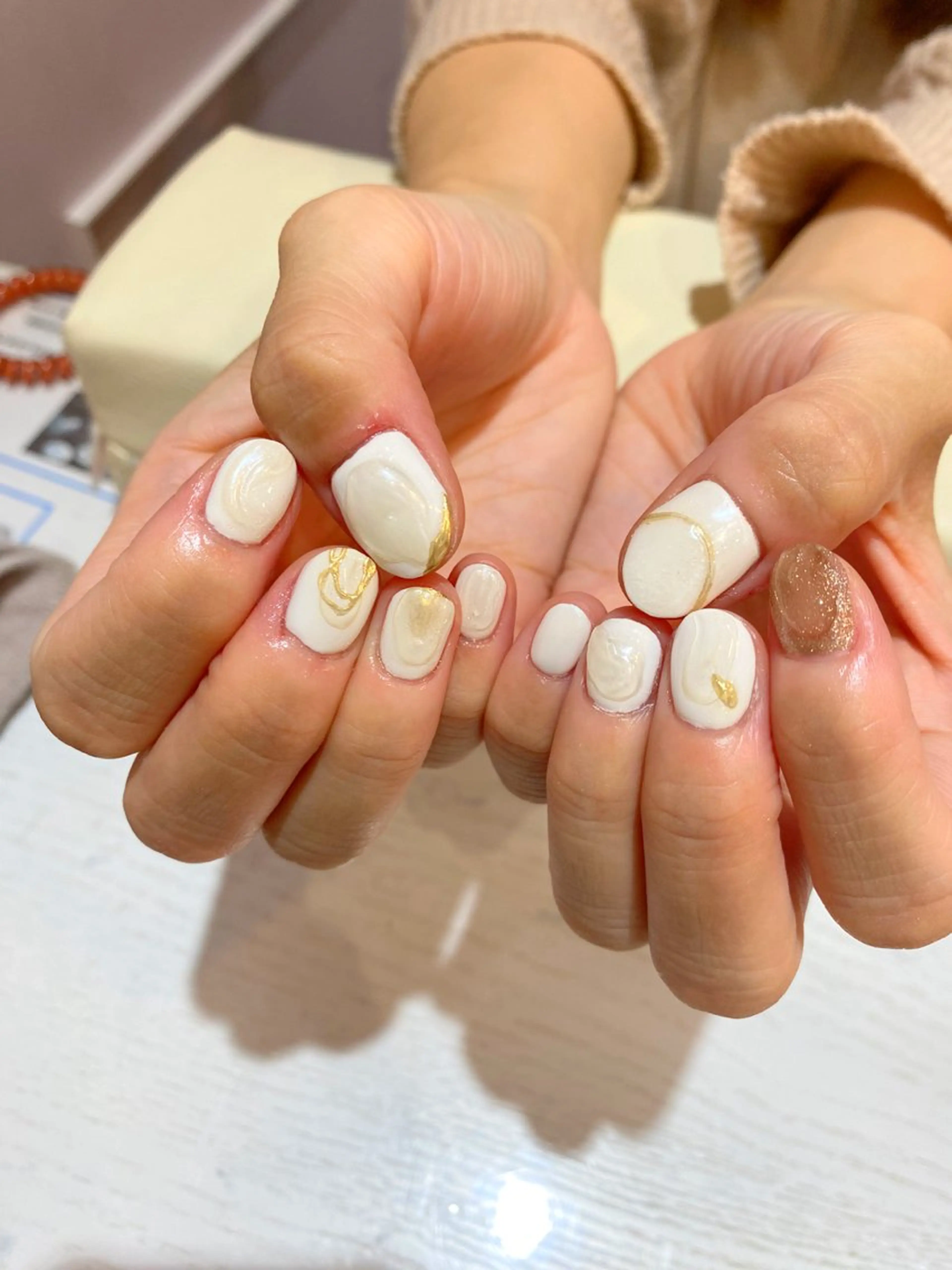 ネイル アートネイル シンプルネイル Nest 岩崎のネイルデザイン