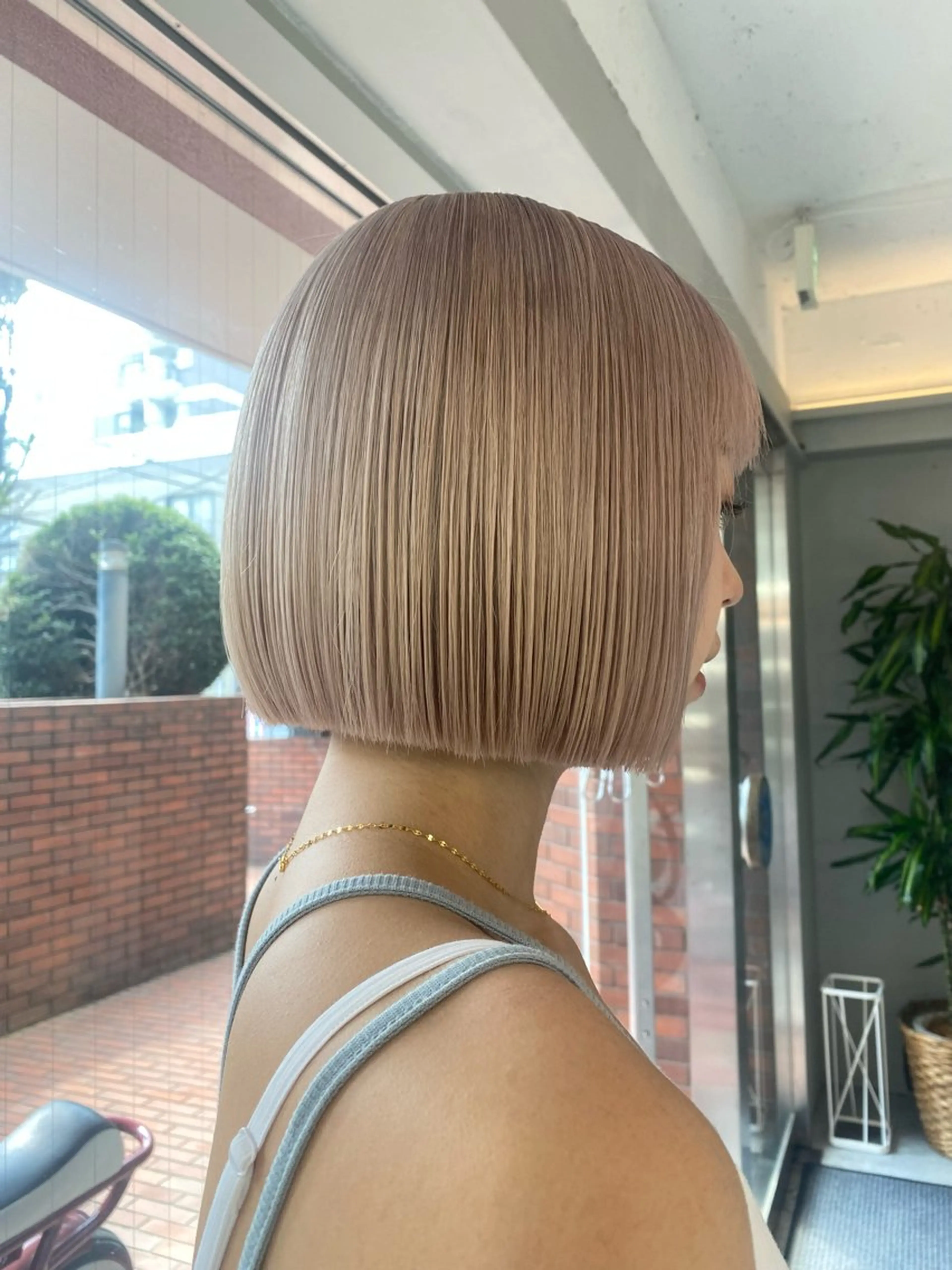 ショート カラー ベージュカラー ホワイトベージュ ボブ カット ヘアカラー 🌼金髪ボブ/ハイト ーン特化 もえぴ🌼のヘアスタイル