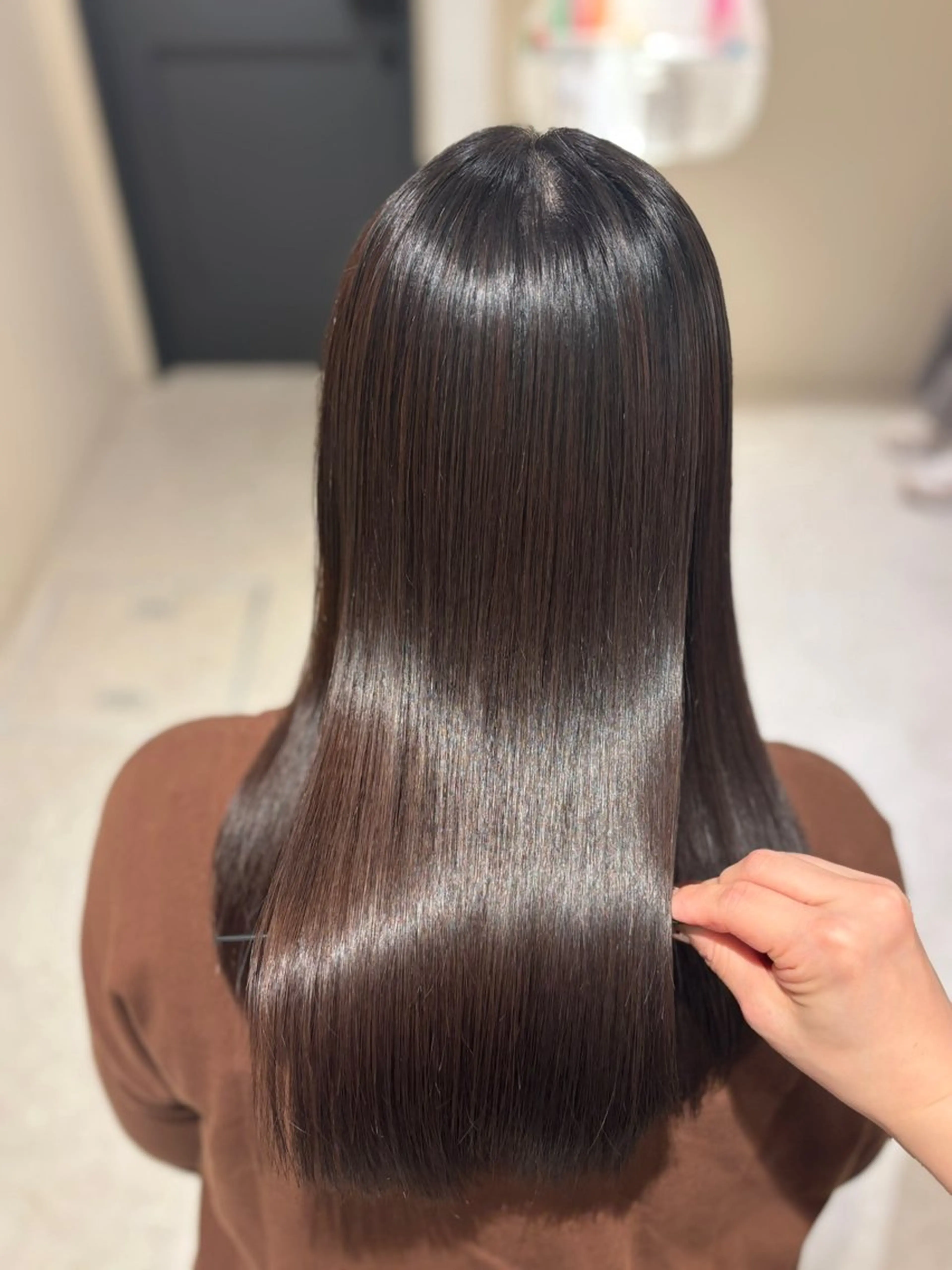 セミロング 篠崎 加奈のヘアスタイル