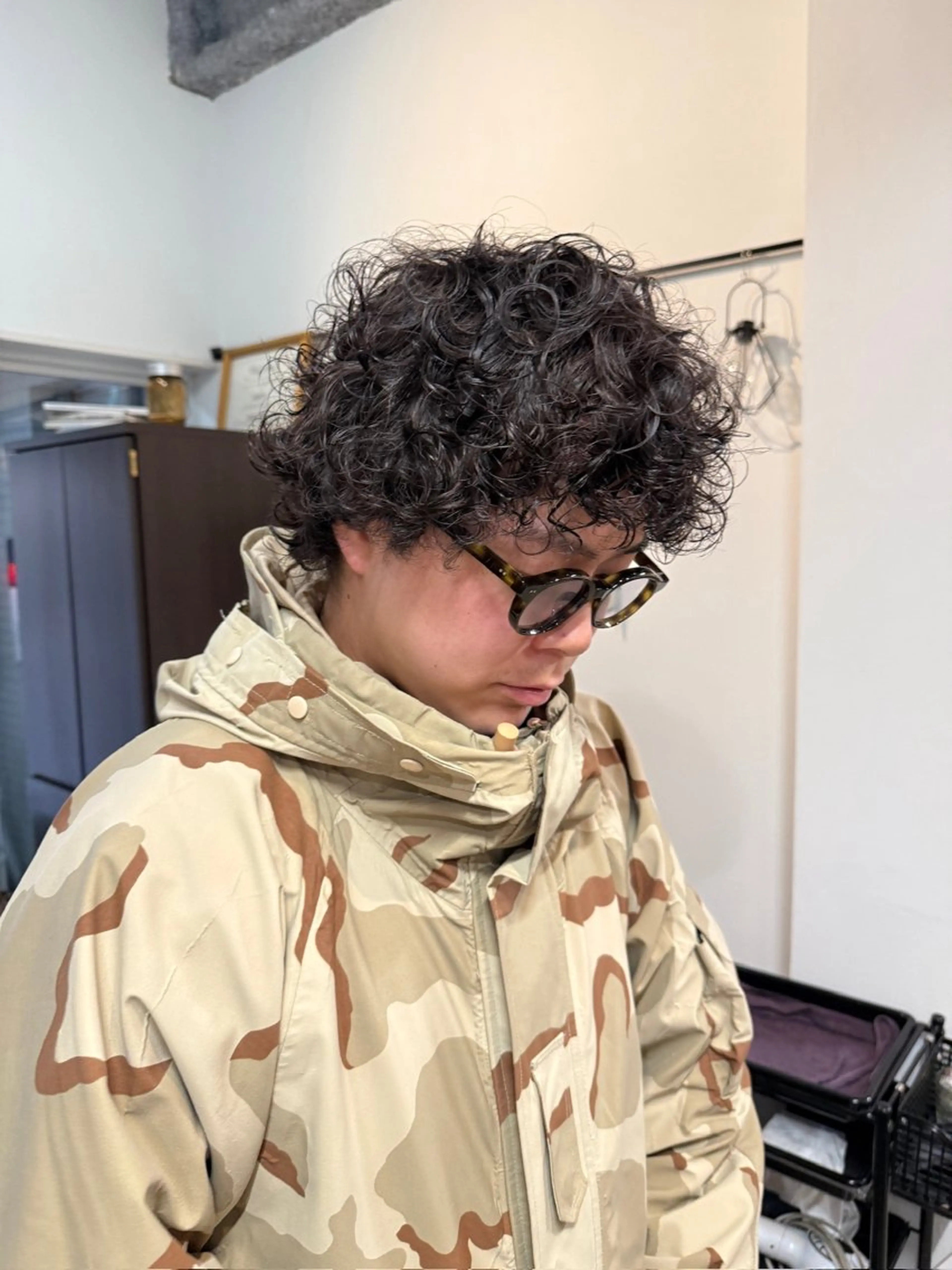 パーマ メンズ メンズパーマ プードルパーマ プードルパーマ カット 【韓国レイヤーカット 特化】ハッシュカットのヘアスタイル