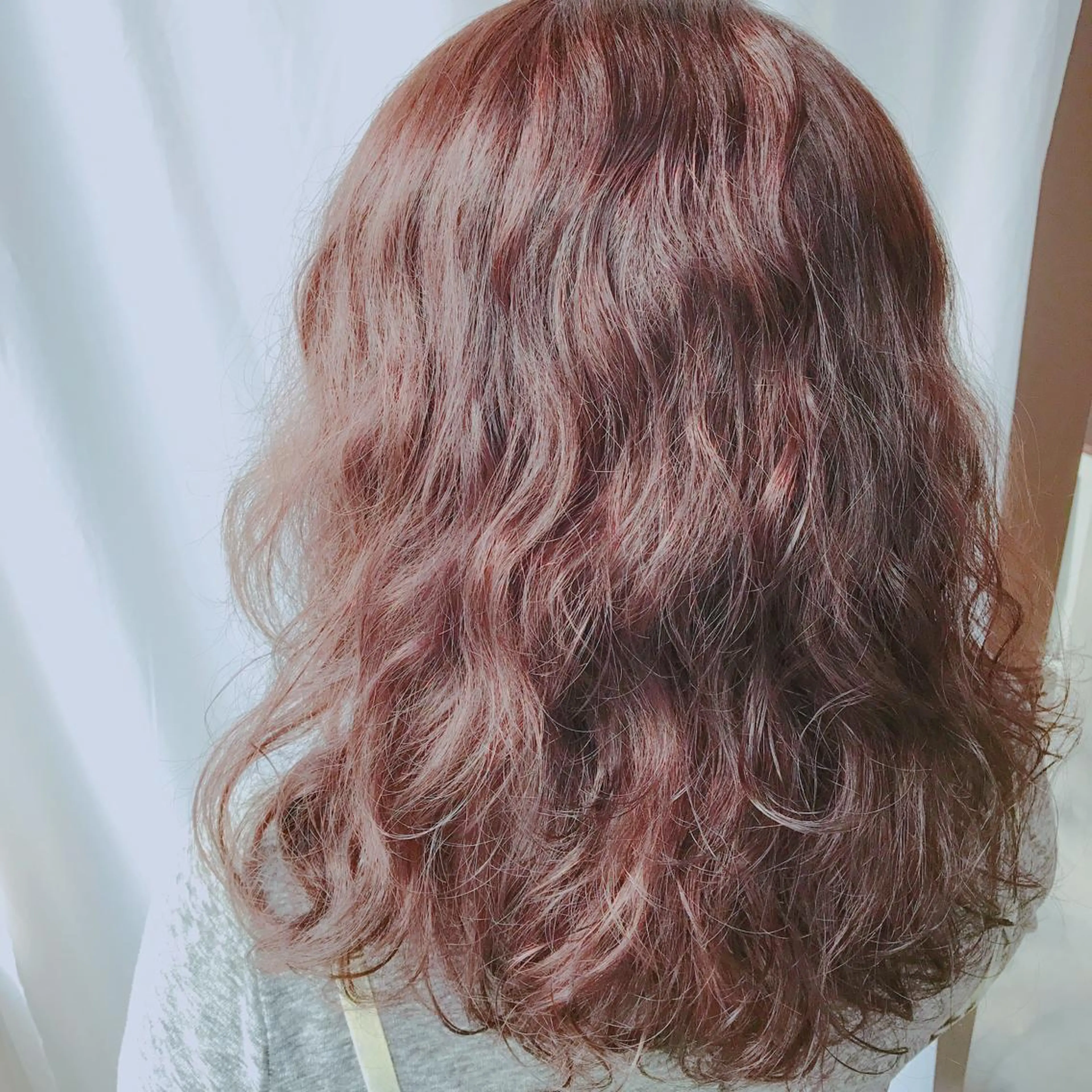 セミロング カラー パーマ セミロングパーマ トリートメント 🌈限定価格🌈 鈴木　瑛輔のヘアスタイル