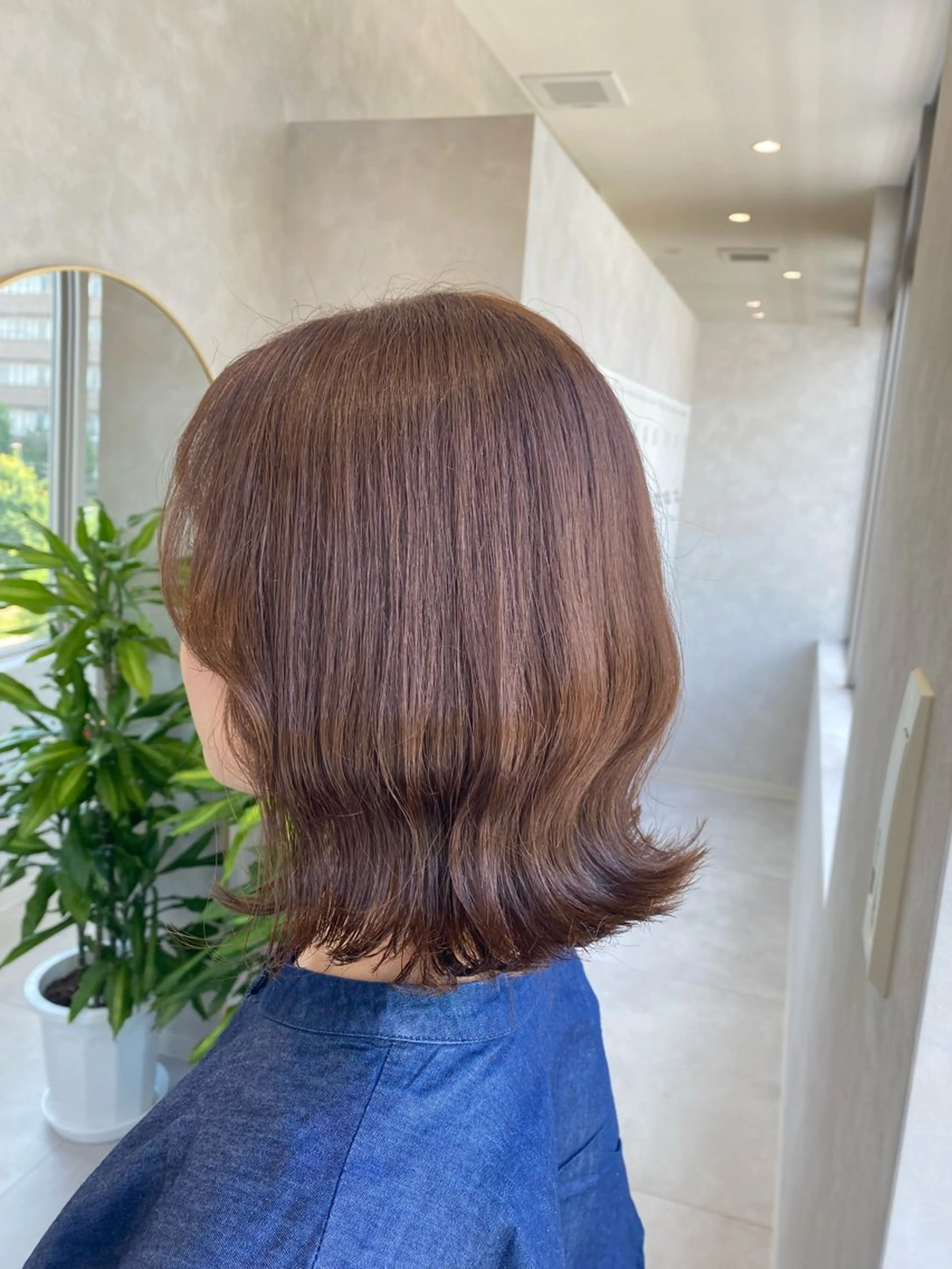 ミディアム カラー ベージュカラー ブラウンカラー ボブ ヘアカラー 韓国ヘア・ブリーチ 🩵SHIZUKUのヘアスタイル