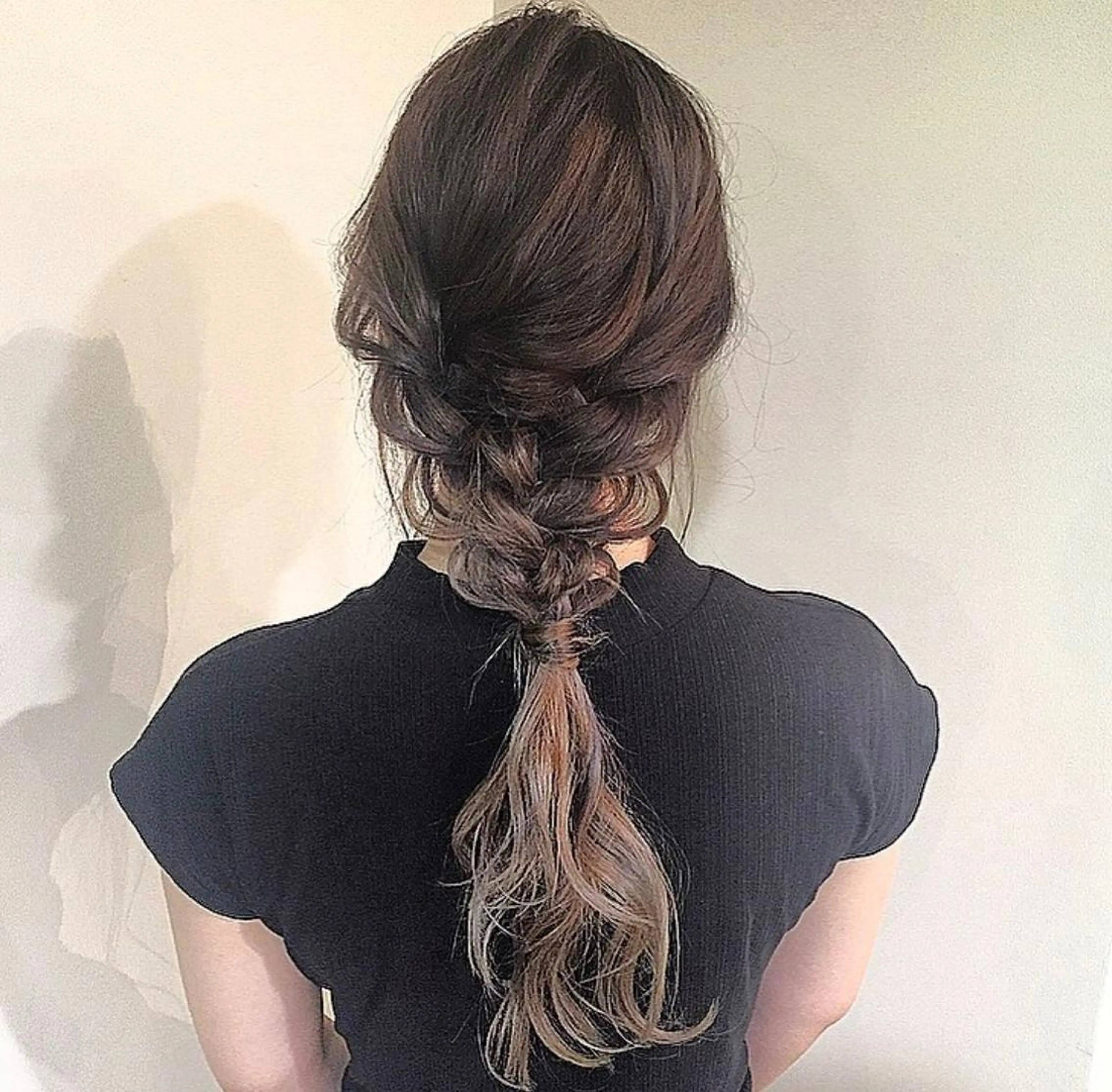 ヘアアレンジ 小泉 葵のヘアスタイル