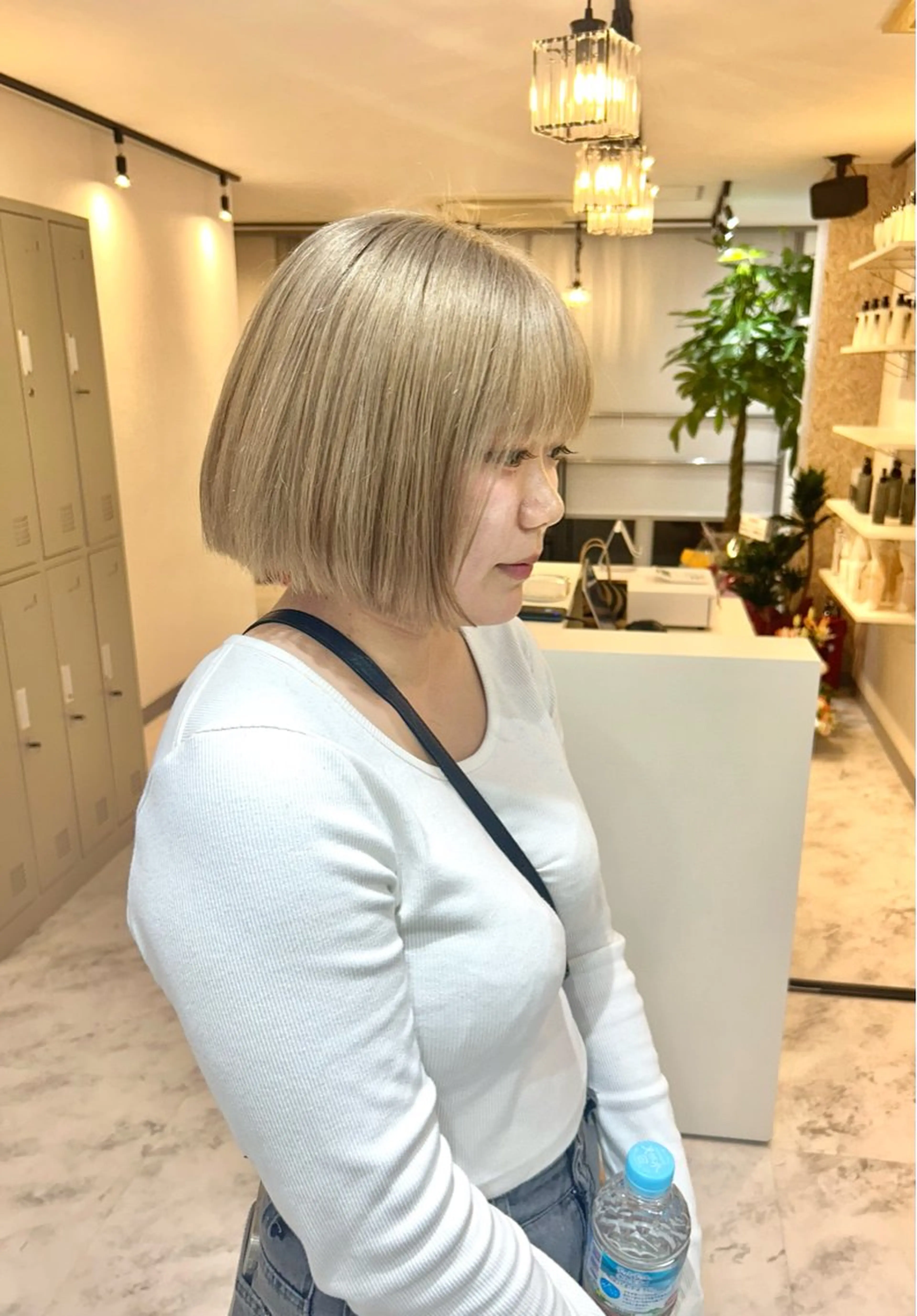 ショート カット ヘアカラー Via 京都烏丸所属・ハイトーン/髪質改善 /レイヤー/りなのヘアスタイル