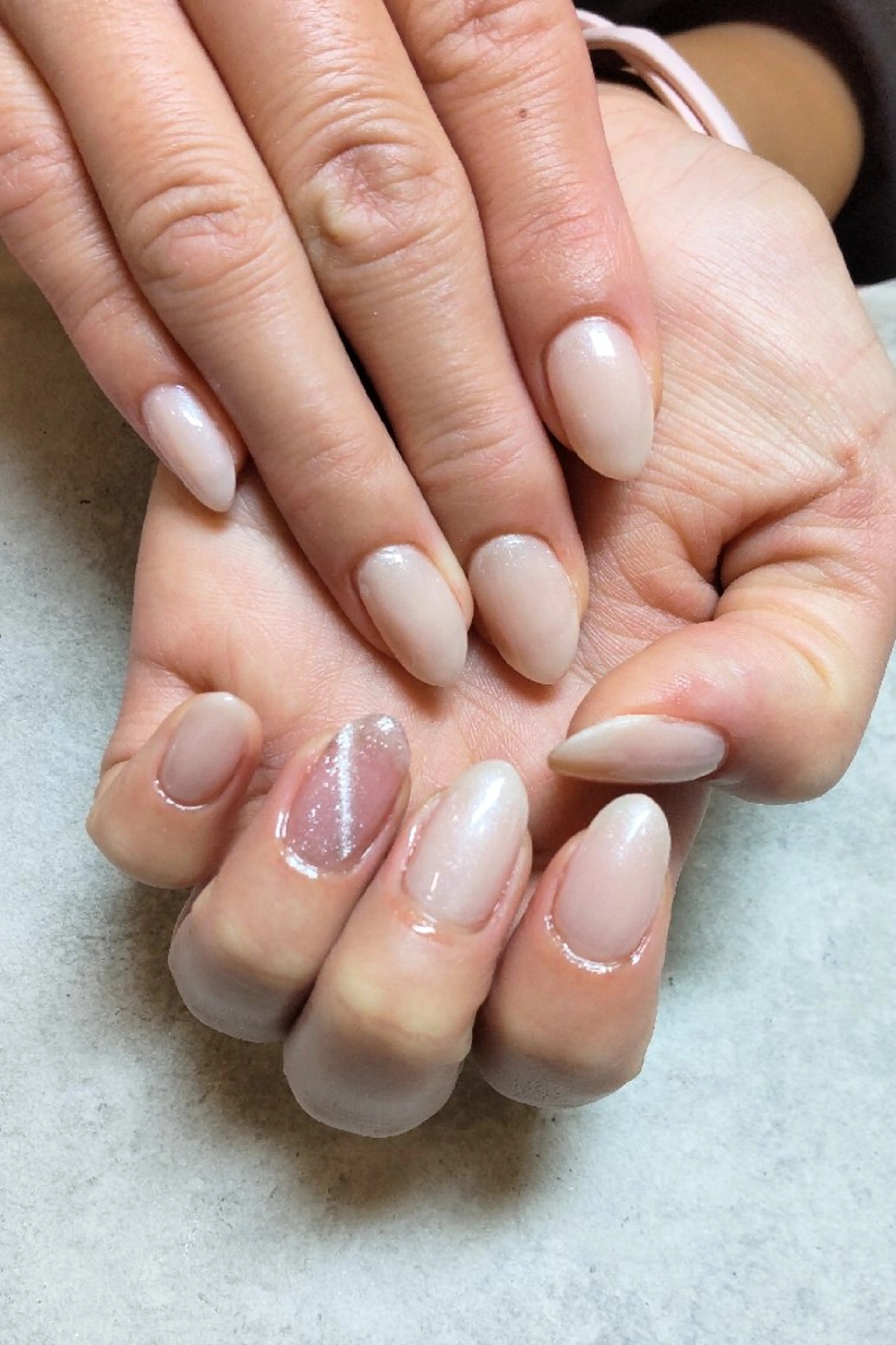 ネイル マグネットネイル ワンカラーネイル ハンドネイル CHOUETTE MIOのネイルデザイン