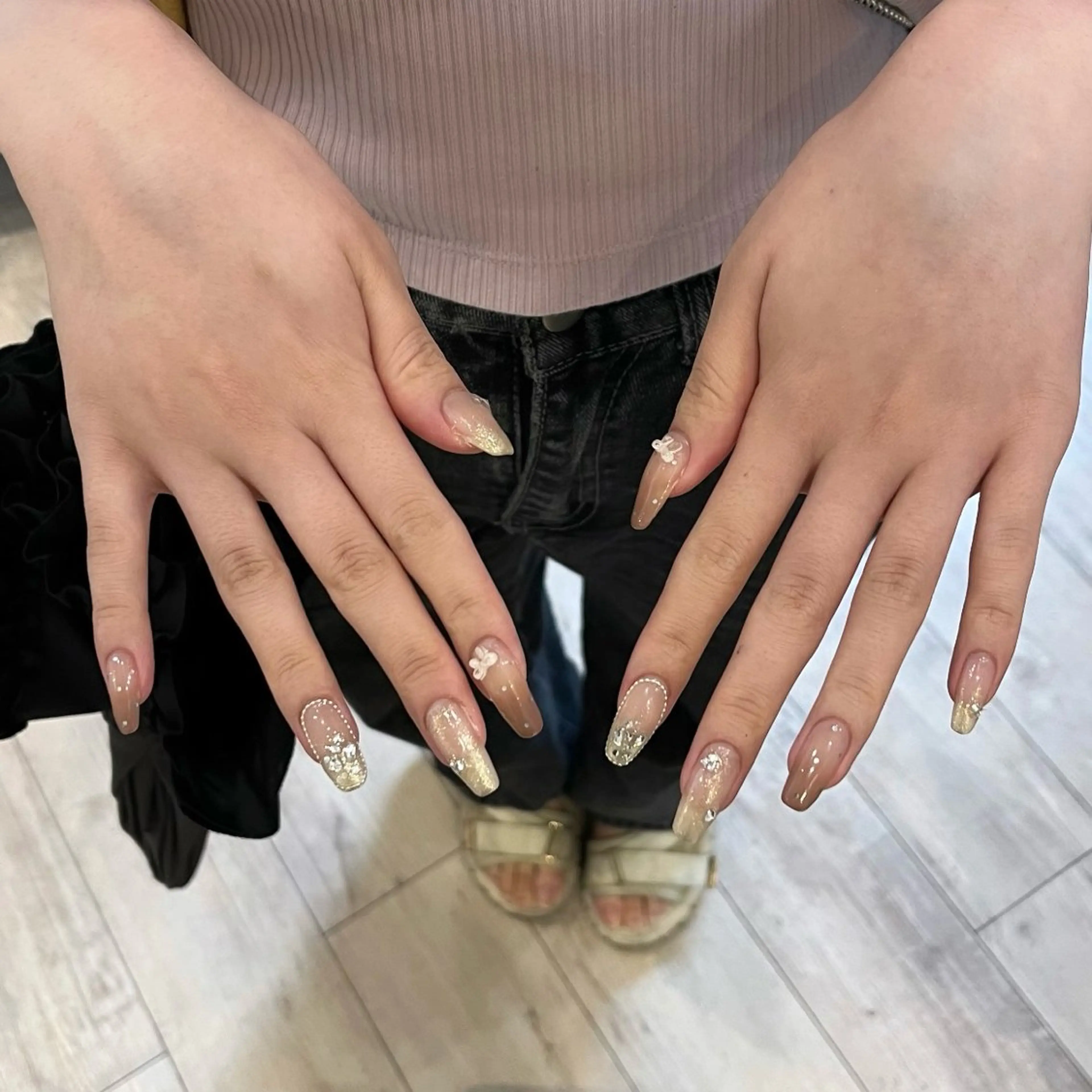 ネイル 甲斐 琴音のネイルデザイン