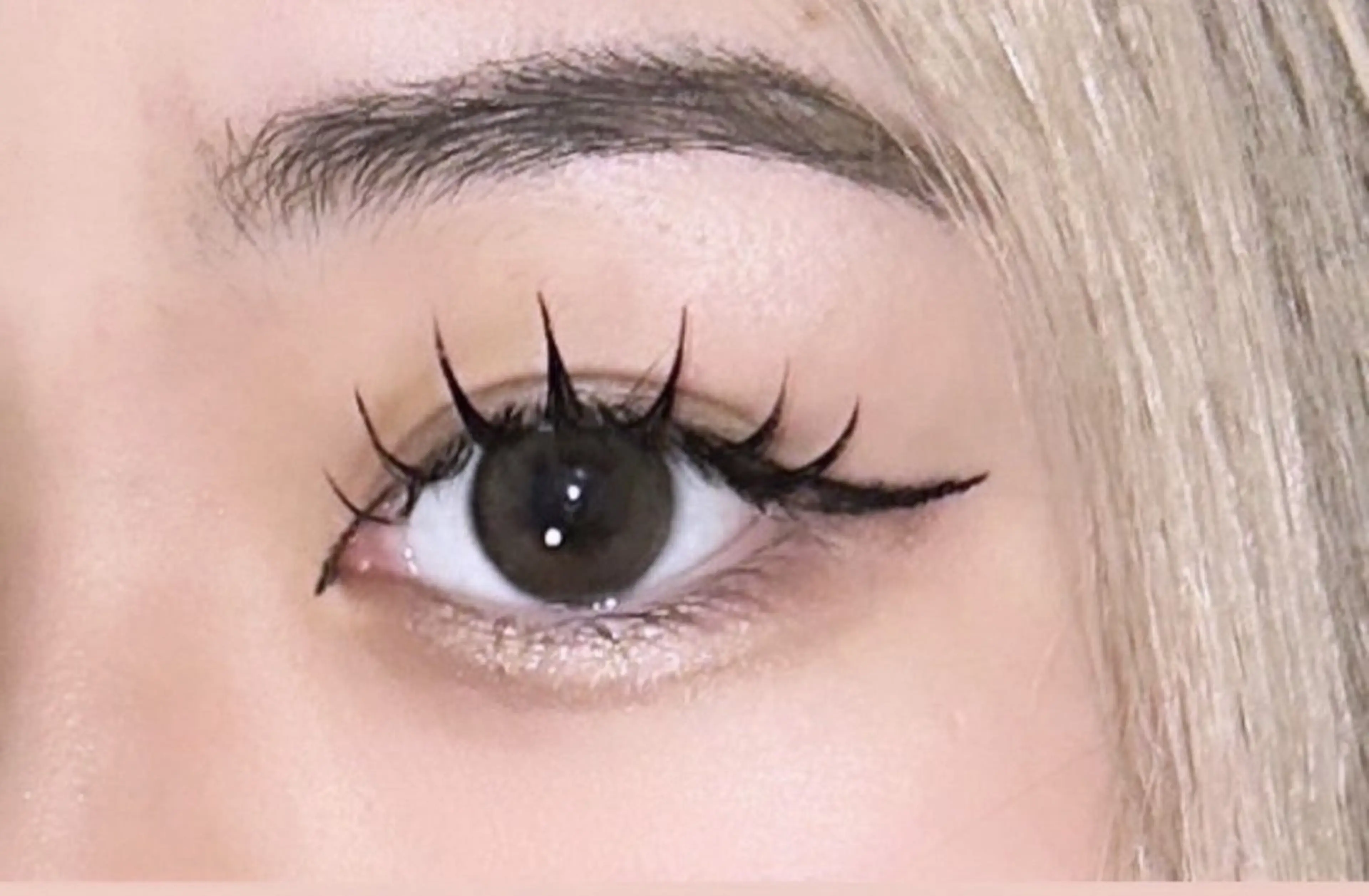 マツエク・マツパ レアファースト高槻所属・菜 沙のマツエク・マツパデザイン