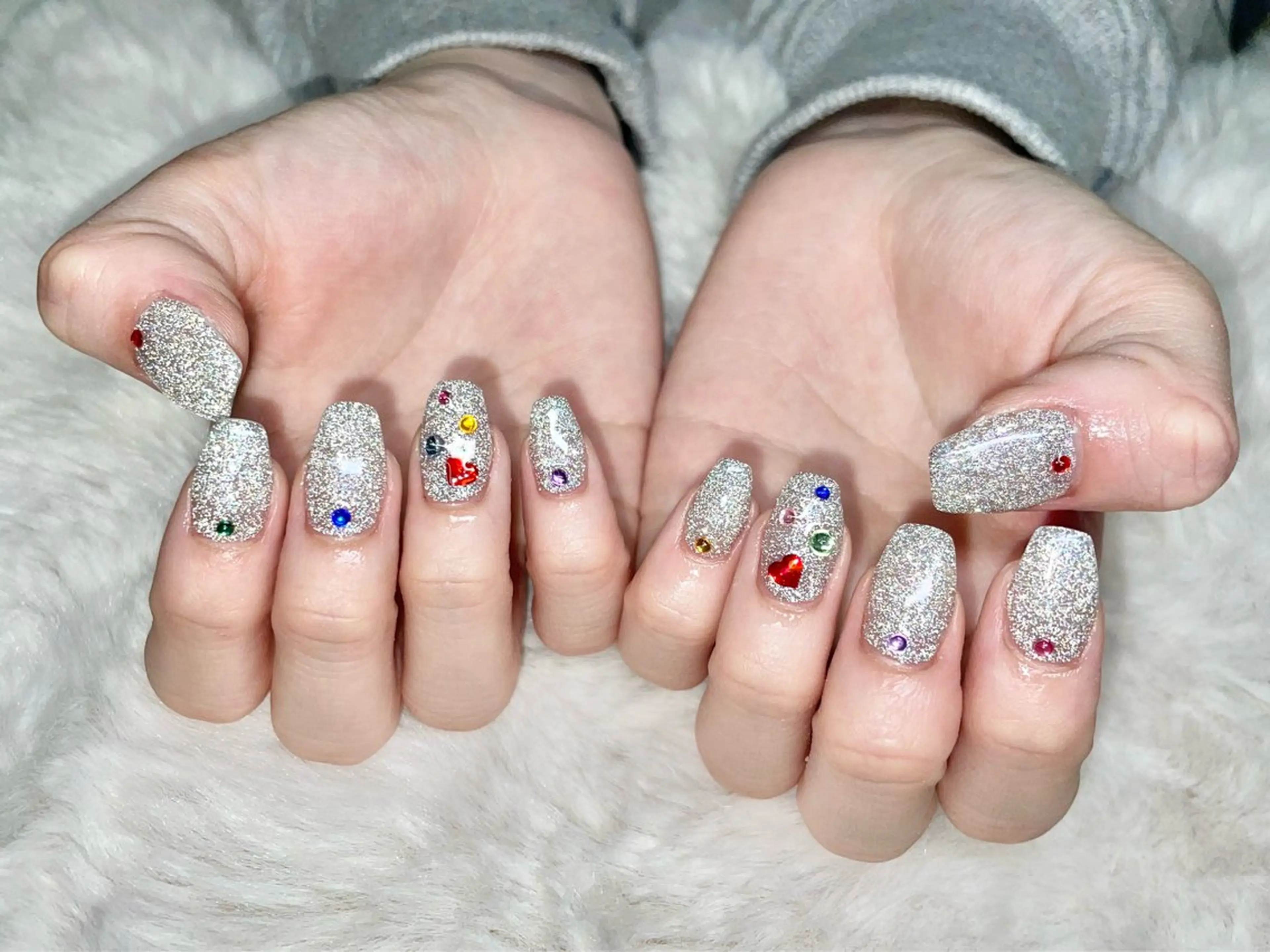 ネイル ハンドネイル FILL nail SHIORIのネイルデザイン