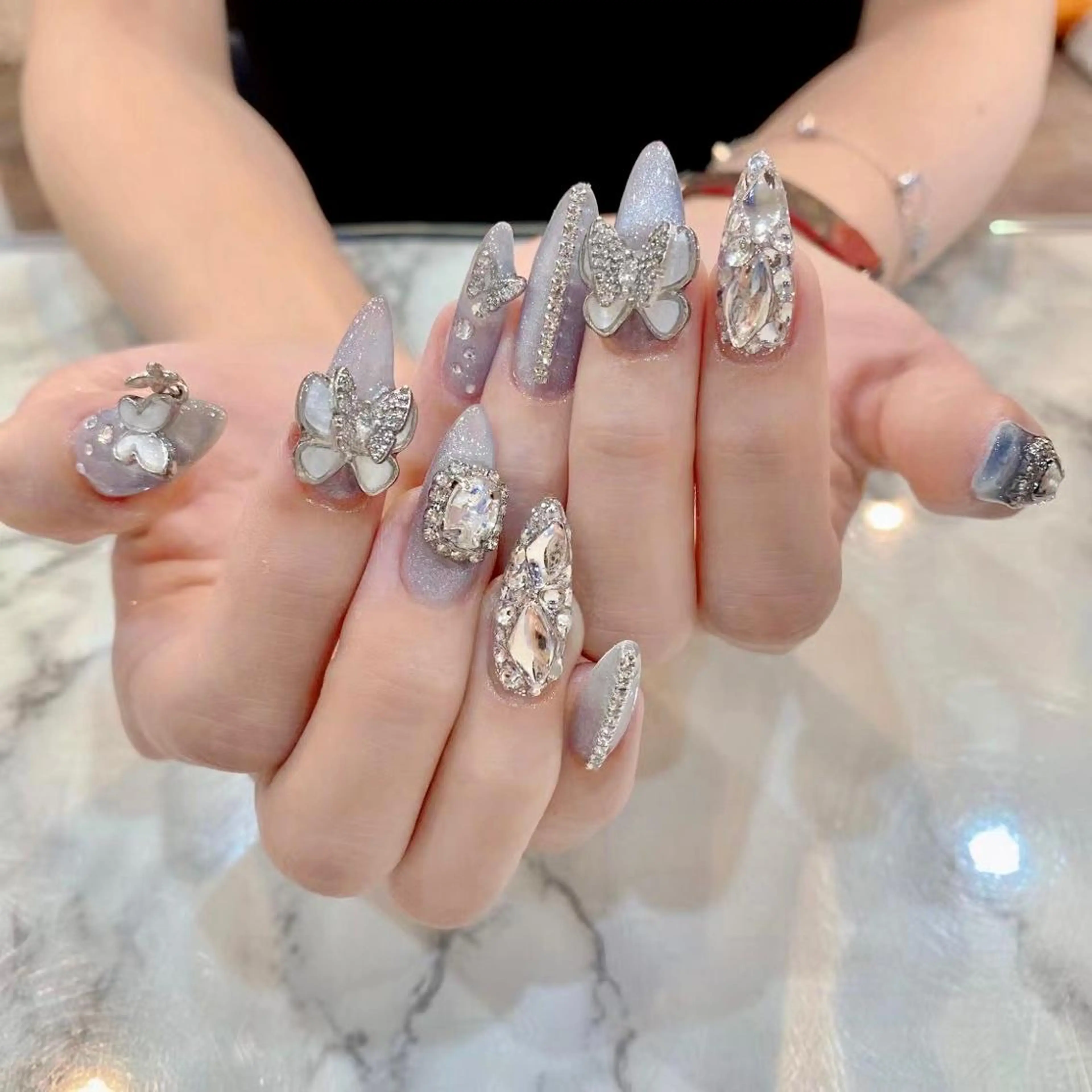 ネイル Babarla nailのネイルデザイン