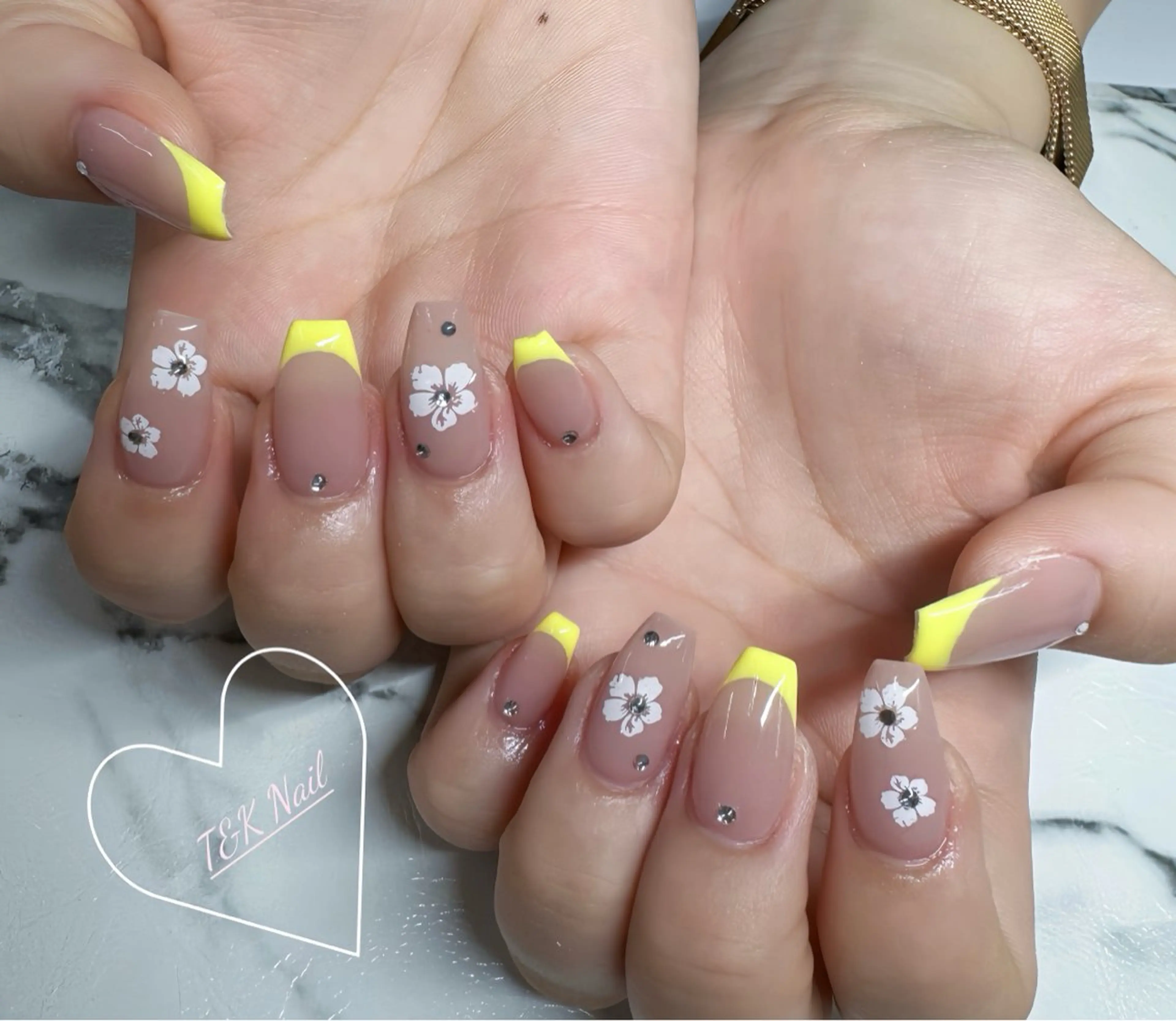 ネイル ハンドネイル ༺༒T&K nail ༒༻のネイルデザイン