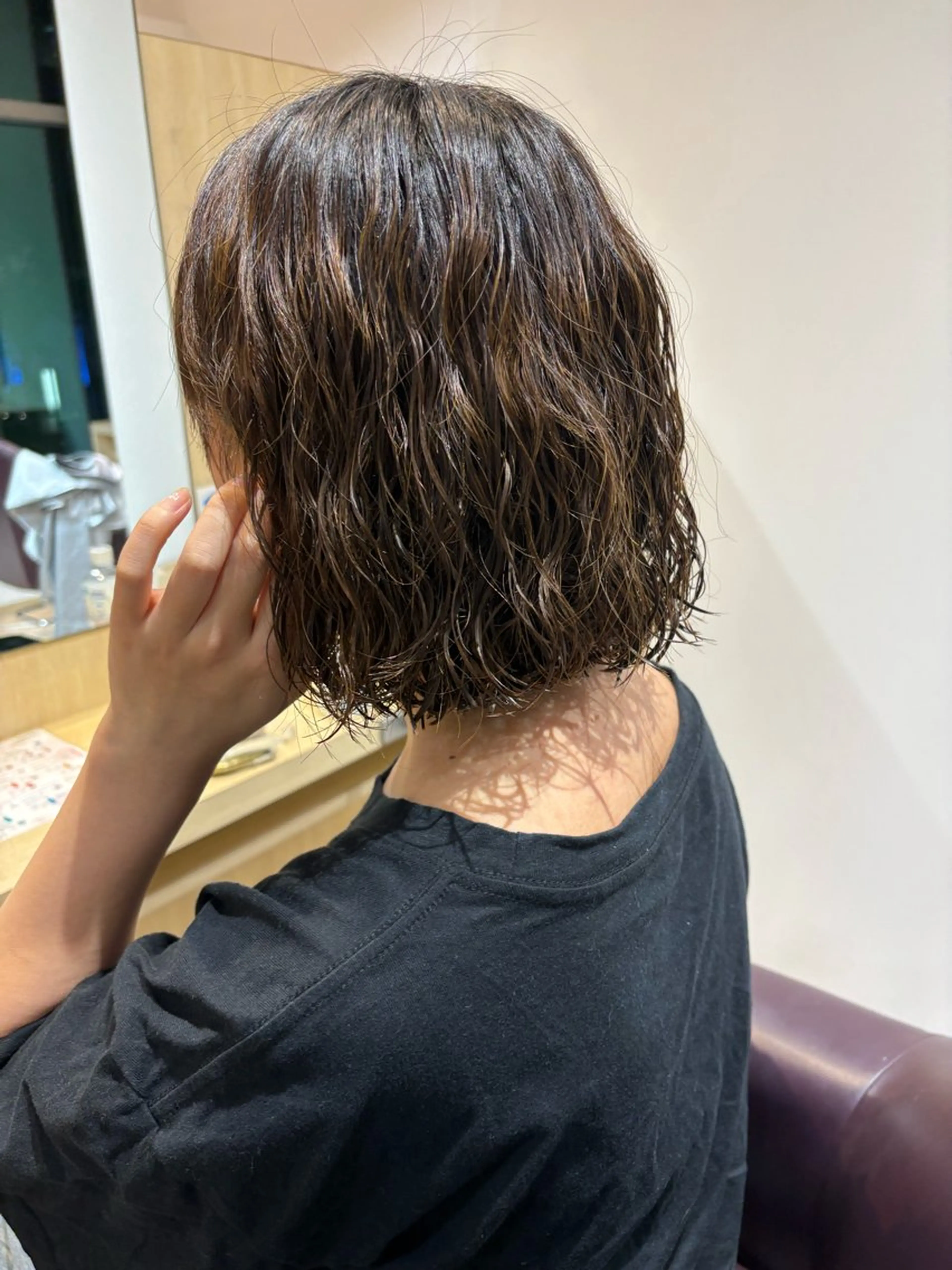ショート パーマ プードルパーマ カット パーマ 優衣/パーマ/レイヤ ー/似合わせカラーのヘアスタイル