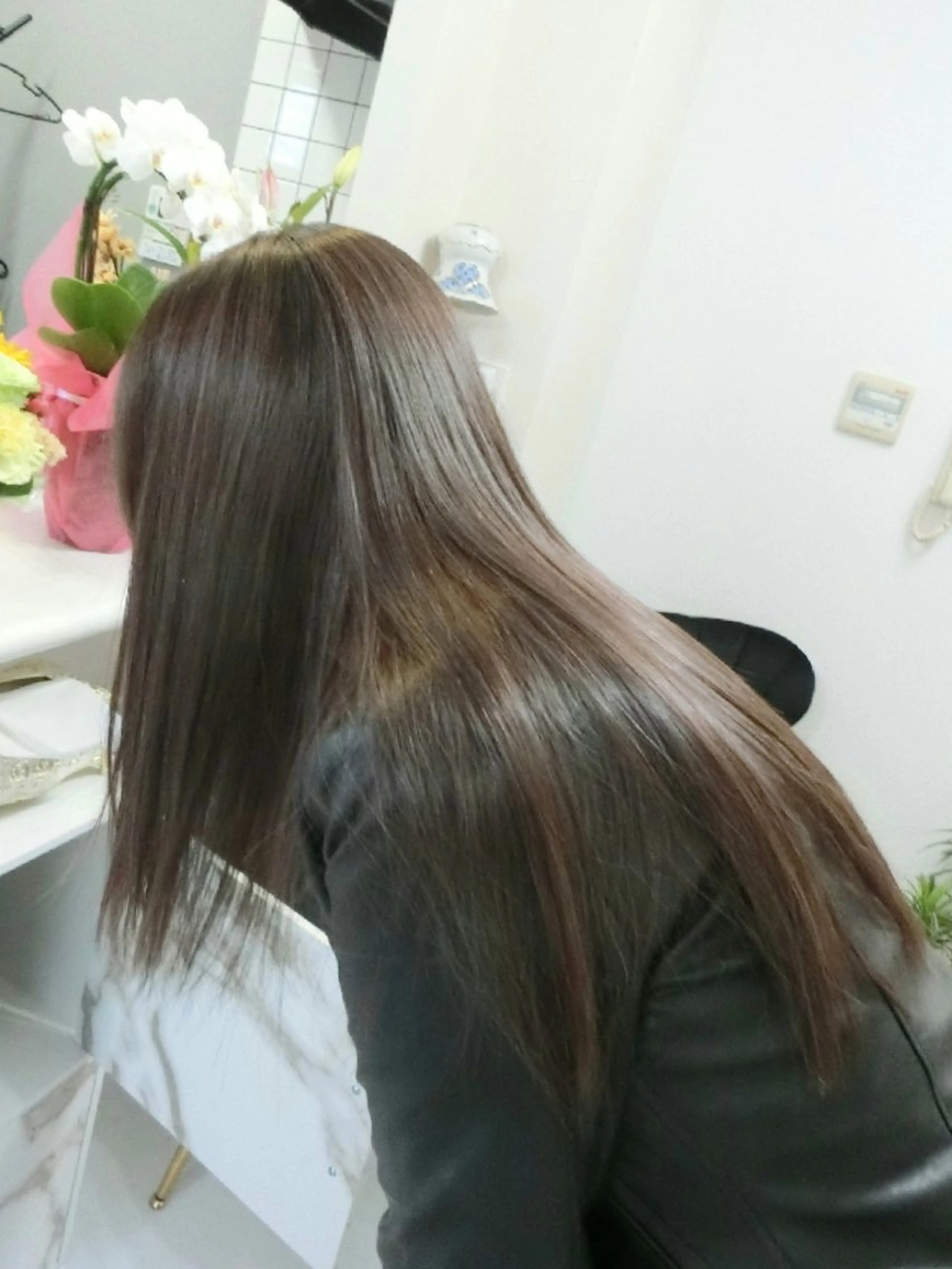 ロング カラー ベージュカラー トリートメント ヘアカラー トリートメント ma cherie 三浦直美のヘアスタイル