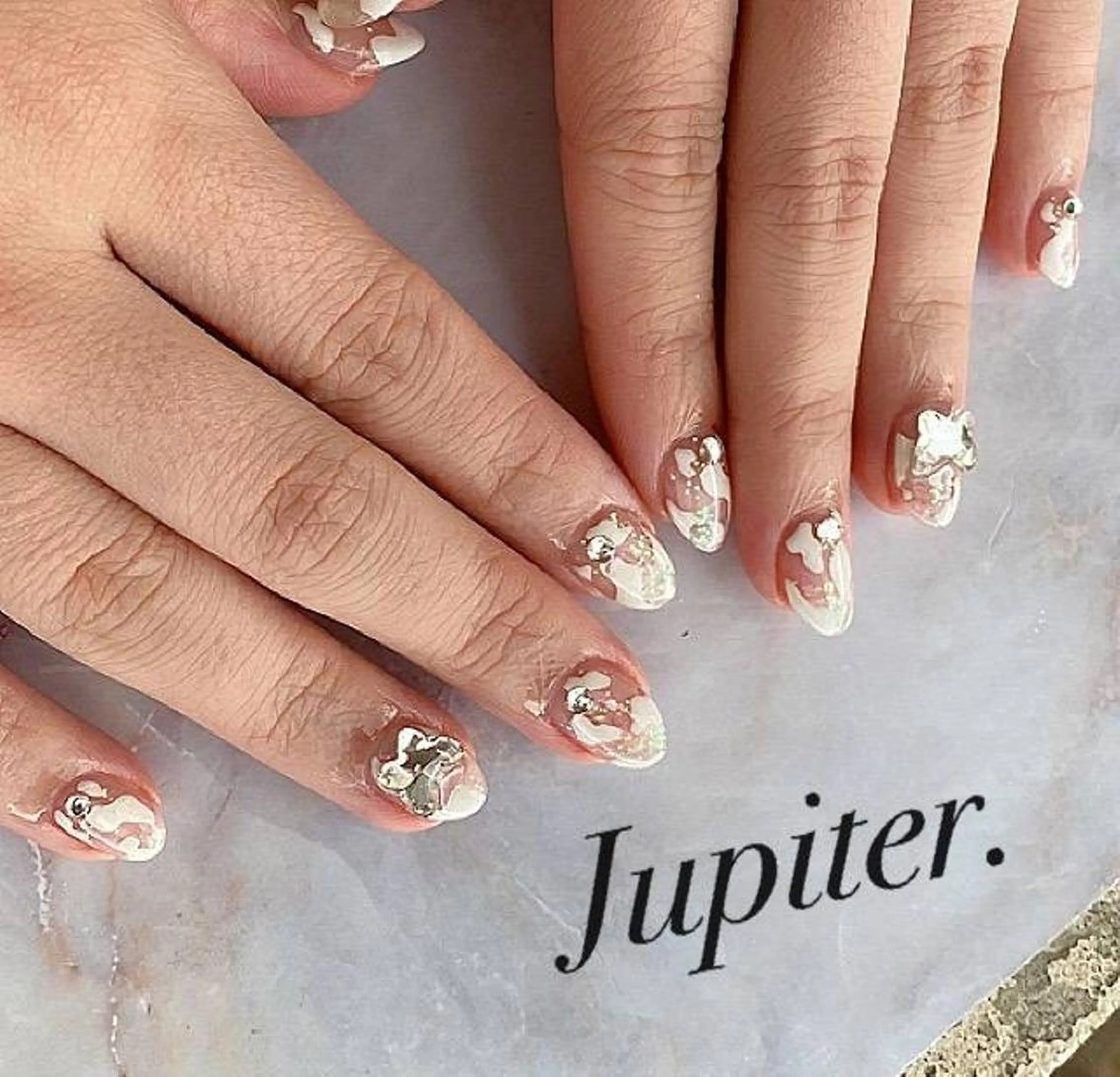ネイル ストーンネイル ハンドネイル PrivateSalon Jupiter所属・Jupiter .のネイルデザイン