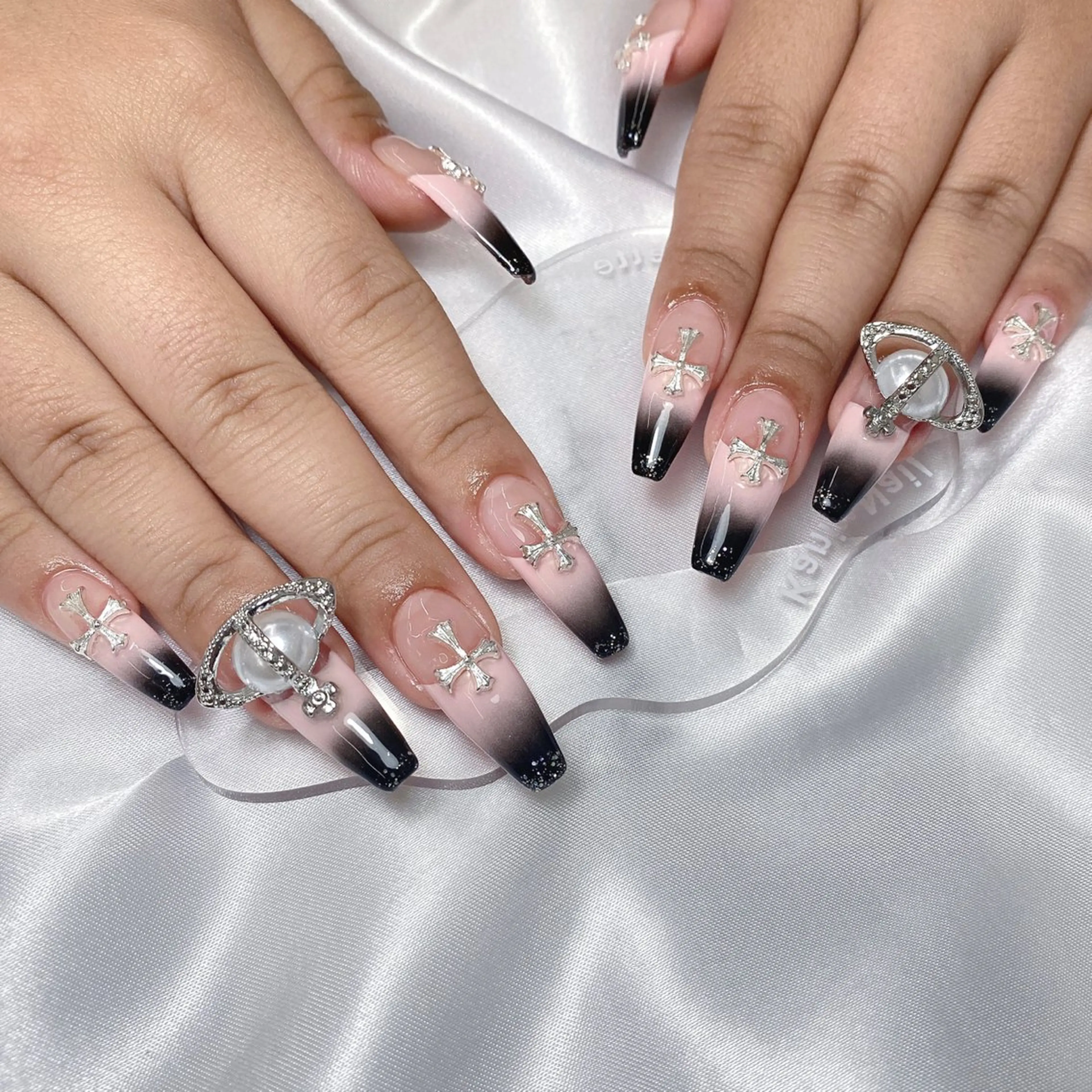 ネイル Tagi 銀座所属・Tagi Nail 銀座店のネイルデザイン