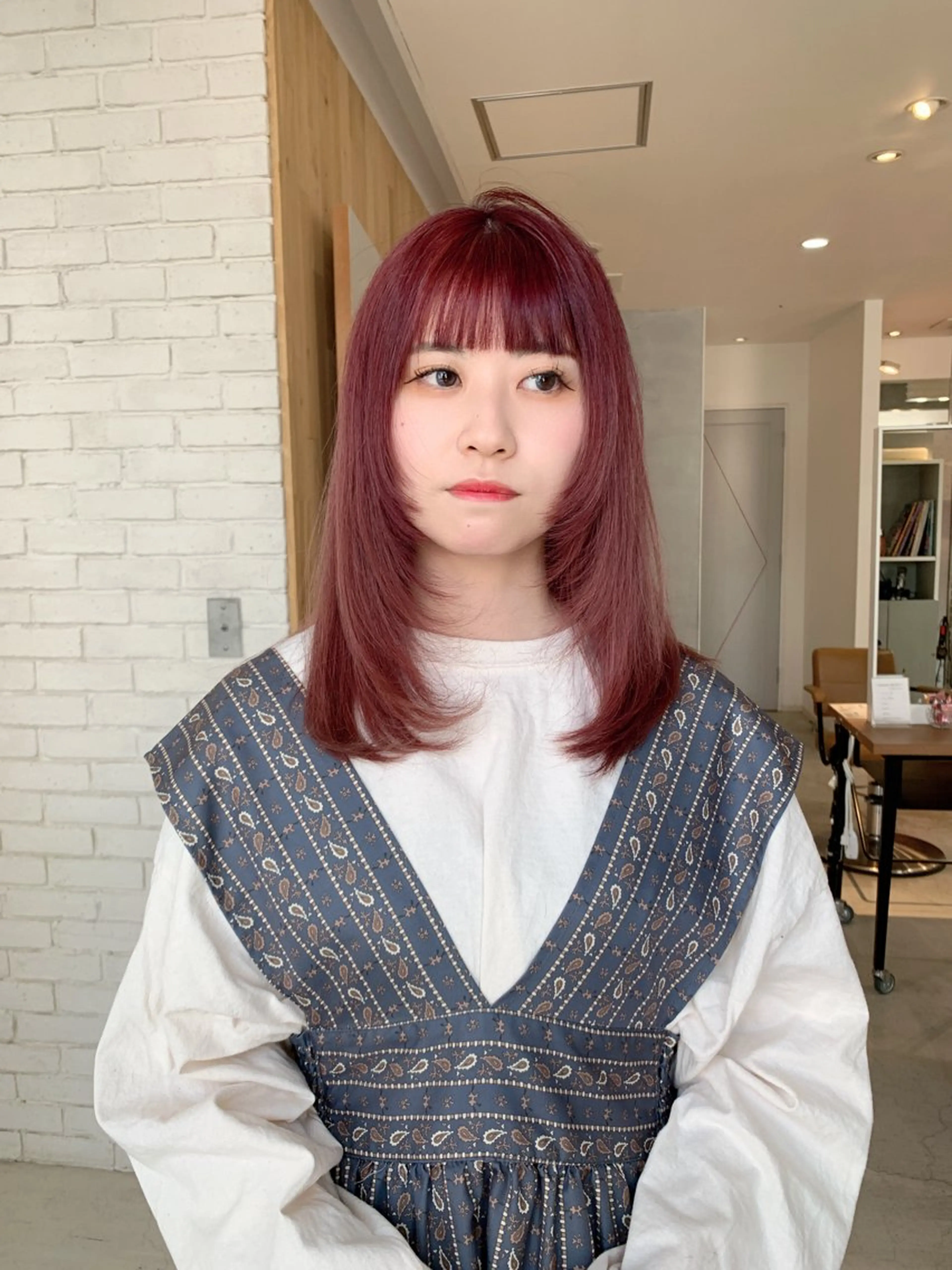 セミロング カラー ヘアアレンジ ダブルカラー ハイトーンカラー ピンクカラー ピンクパープル パープルカラー カット ヘアカラー 🌈難波🌈ベージュ カラー【ヒロム】のヘアスタイル