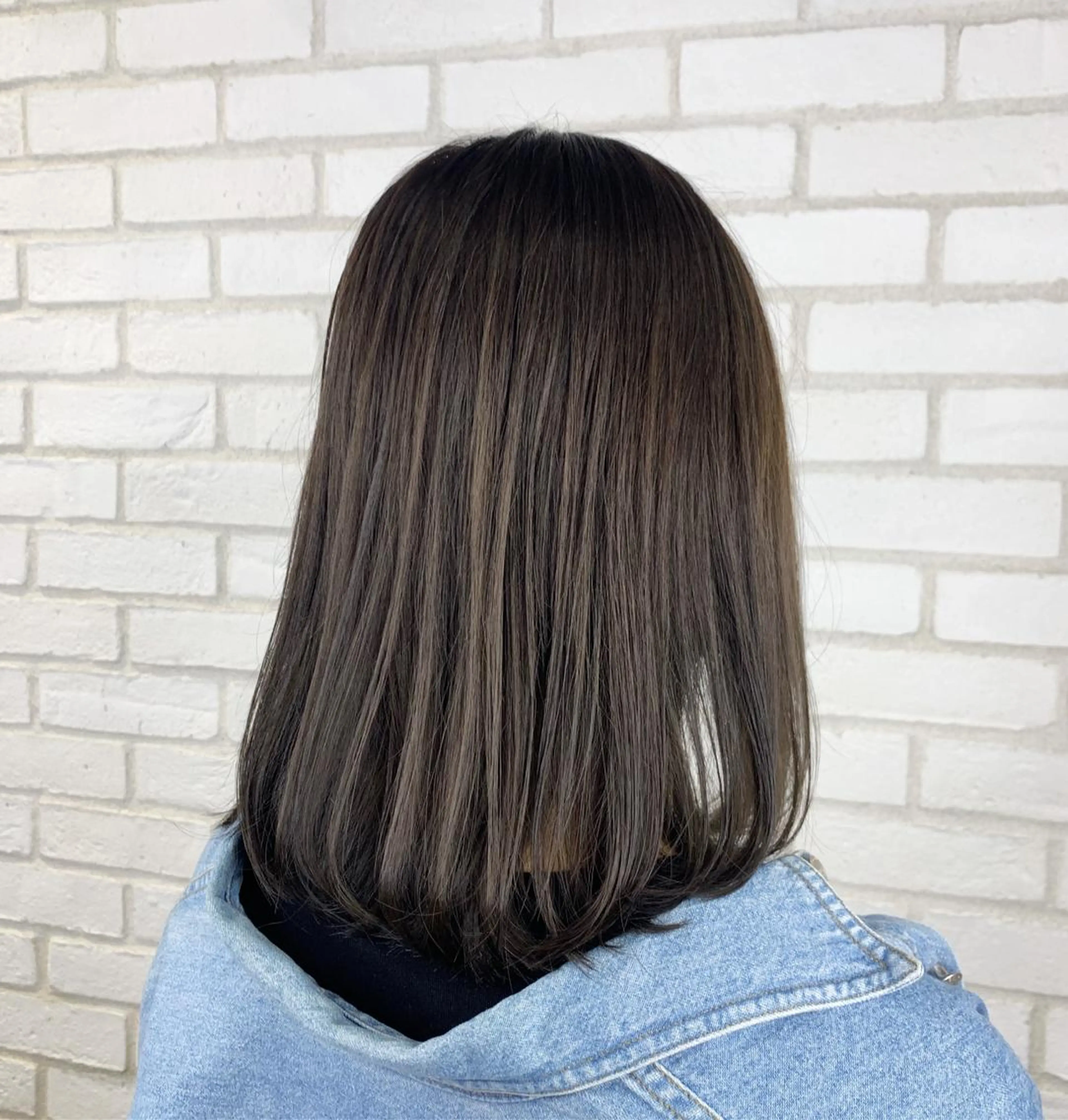 ミディアム カラー グレージュ she2.shinjuku所属・顧客様専用予約 新規予約不可のヘアスタイル